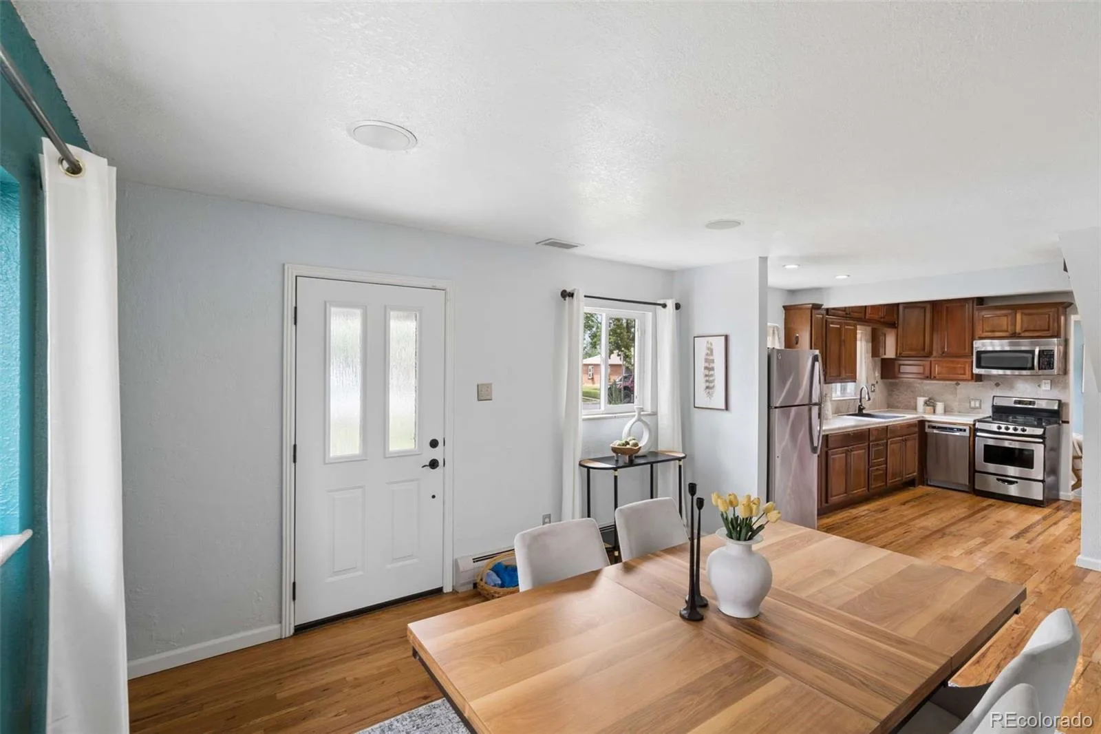 556 S Canosa Court Denver CO 80219 MLS #REC5411248 06302026030246 1600 4