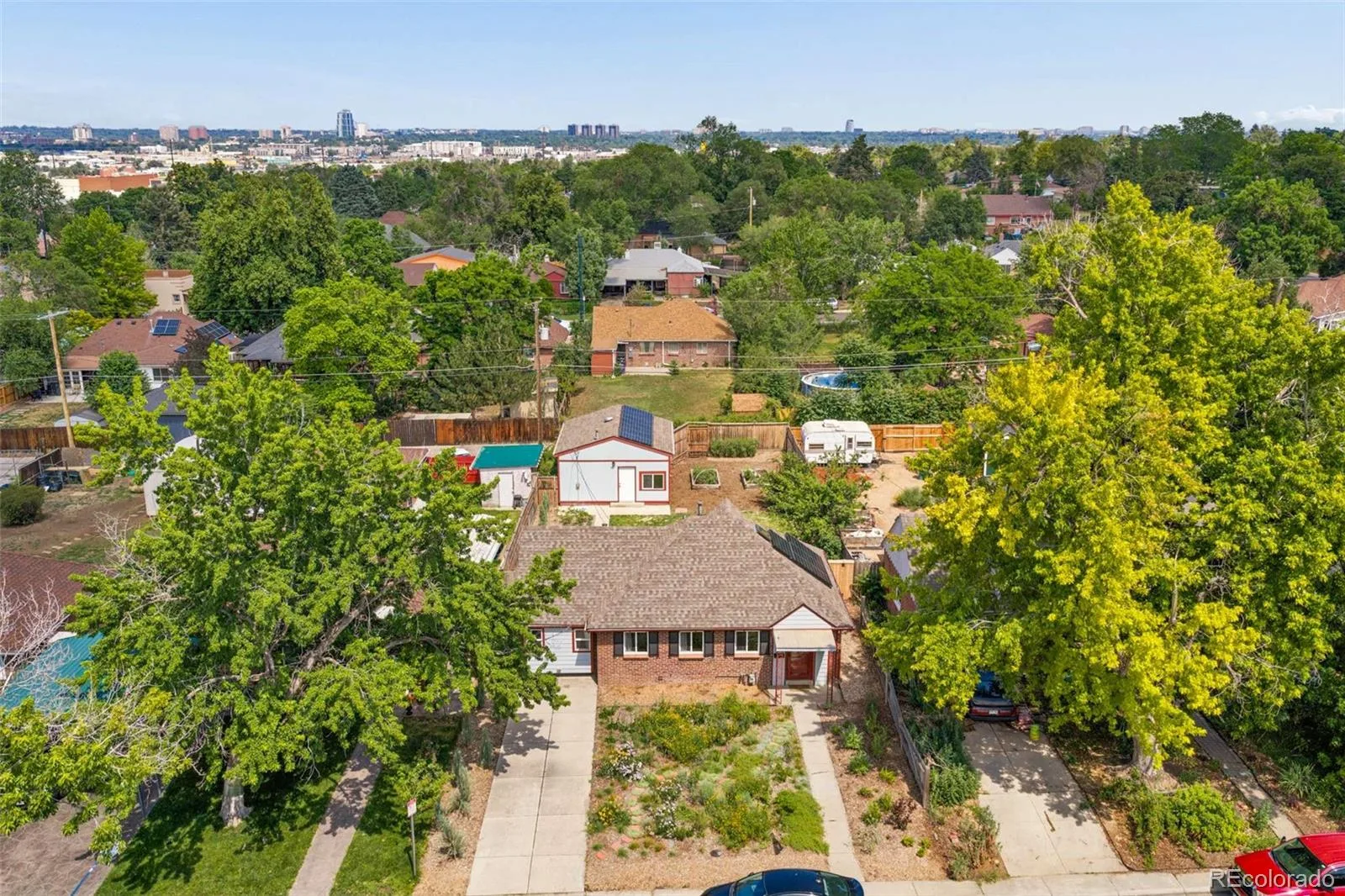 556 S Canosa Court Denver CO 80219 MLS #REC5411248 06302026030246 1600 41