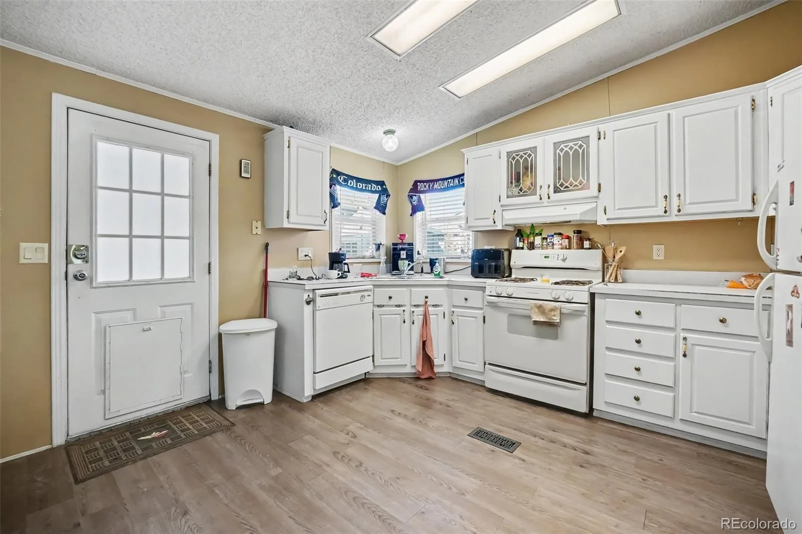 1485 W 78th Circle Denver CO 80221 | MLS #REC5412233 08222026183415 1600 8