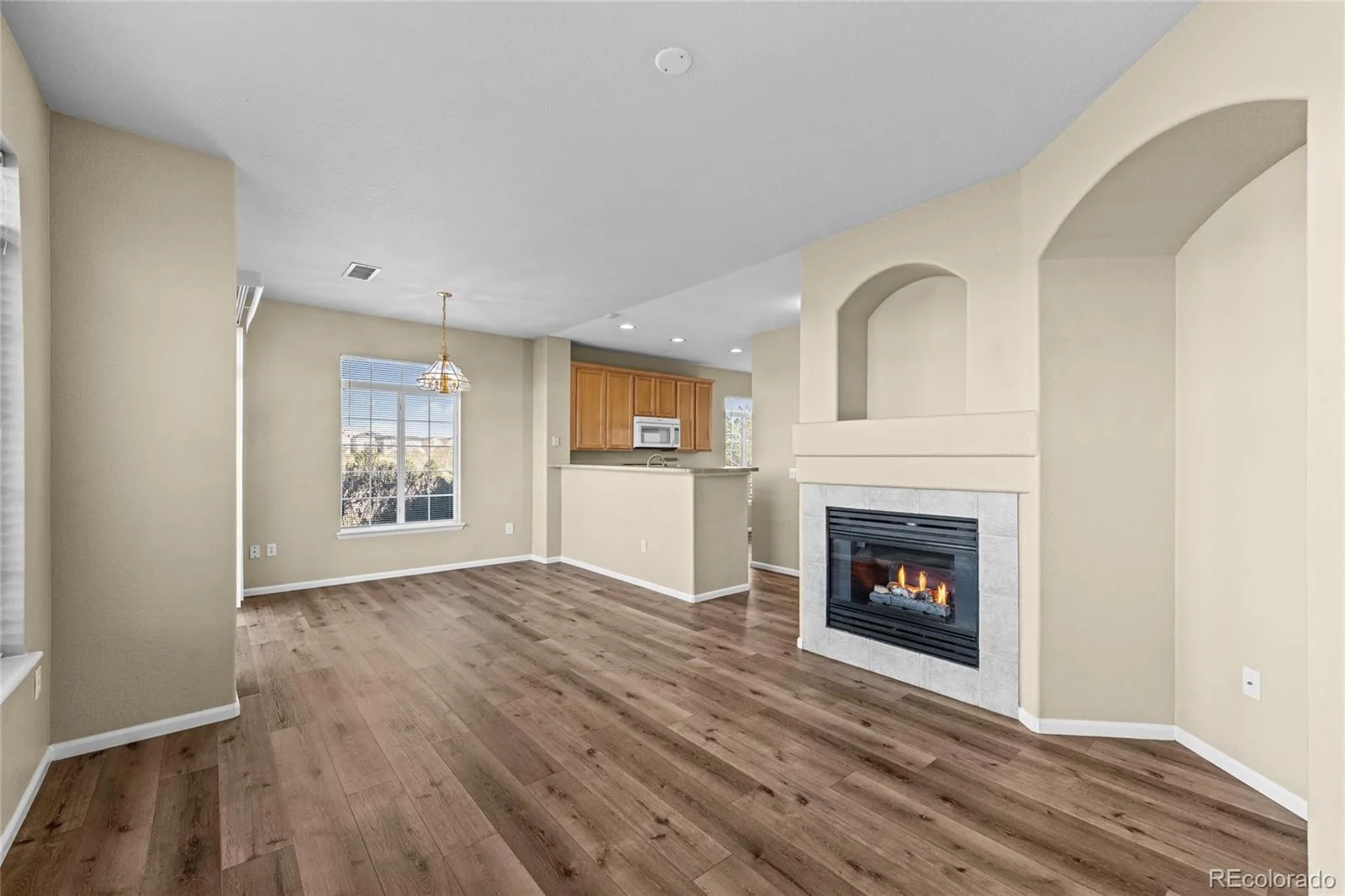 20473 E Quincy Place Aurora CO 80015 | MLS #REC5414791 10072026133642 1600 6