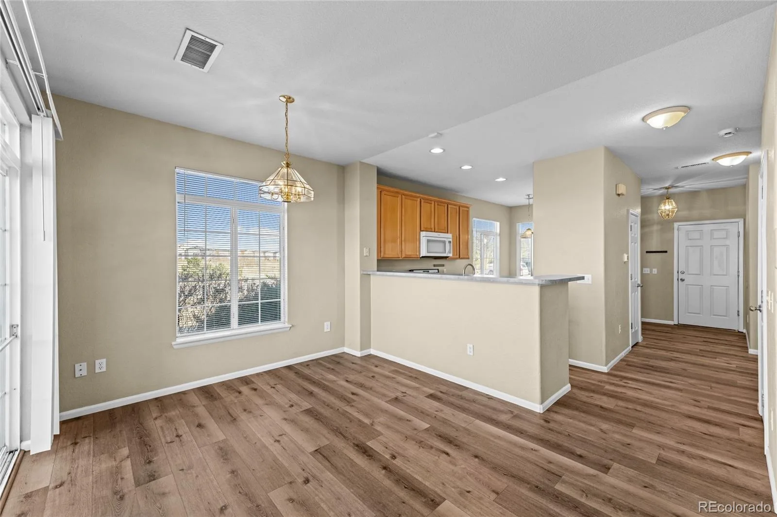 20473 E Quincy Place Aurora CO 80015 | MLS #REC5414791 10072026133642 1600 8