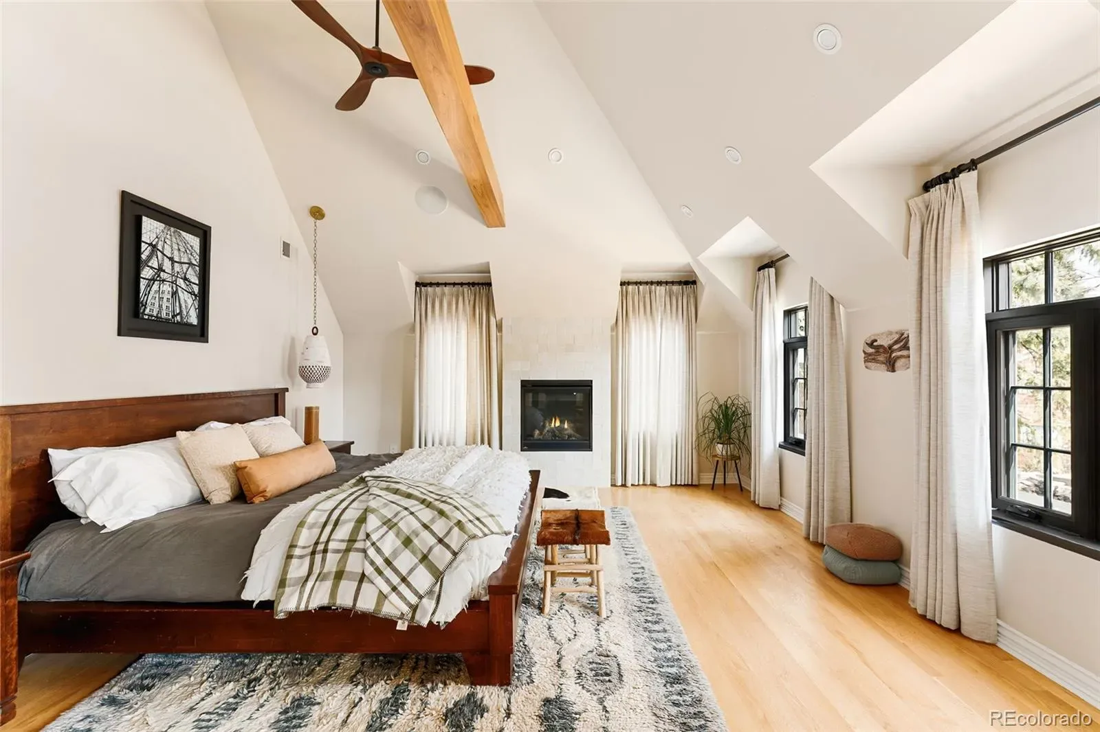 03122026140911 1600 23