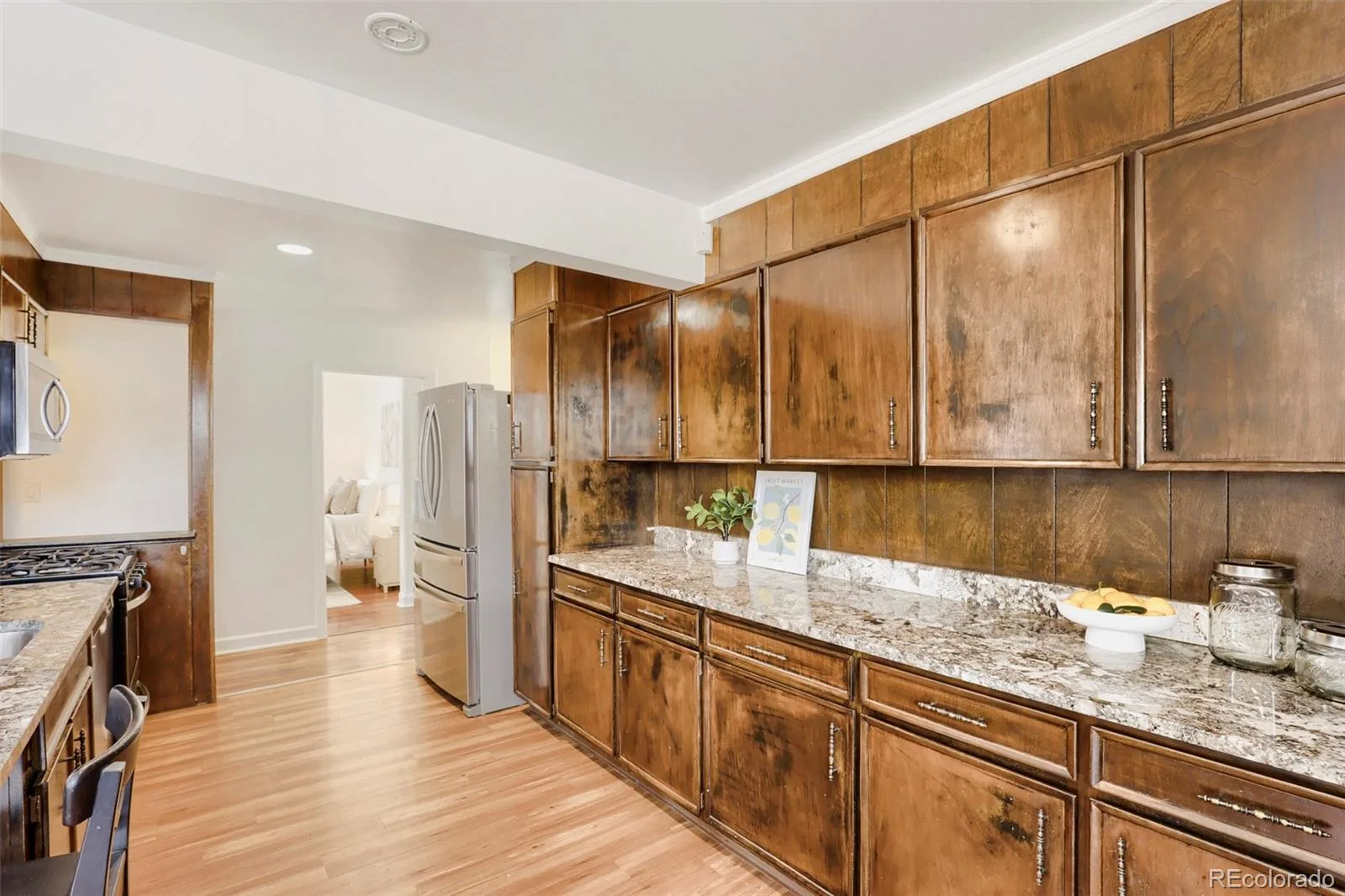 810 Oswego Street Aurora CO 80010 | MLS #REC5415417 08212026222727 1600 15