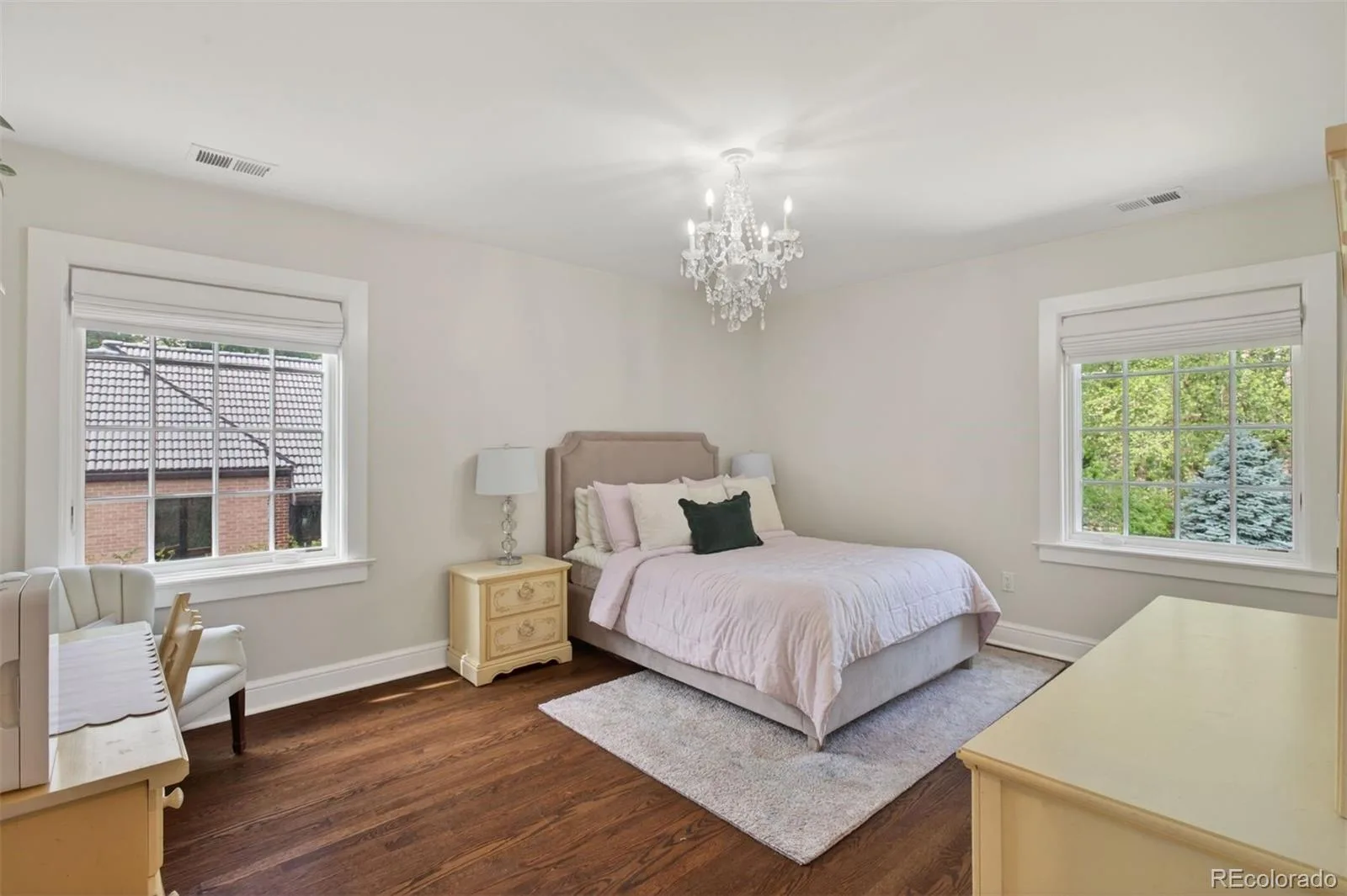 395 Albion Street Denver CO 80220 MLS #REC5419868 06102026211910 1600 24