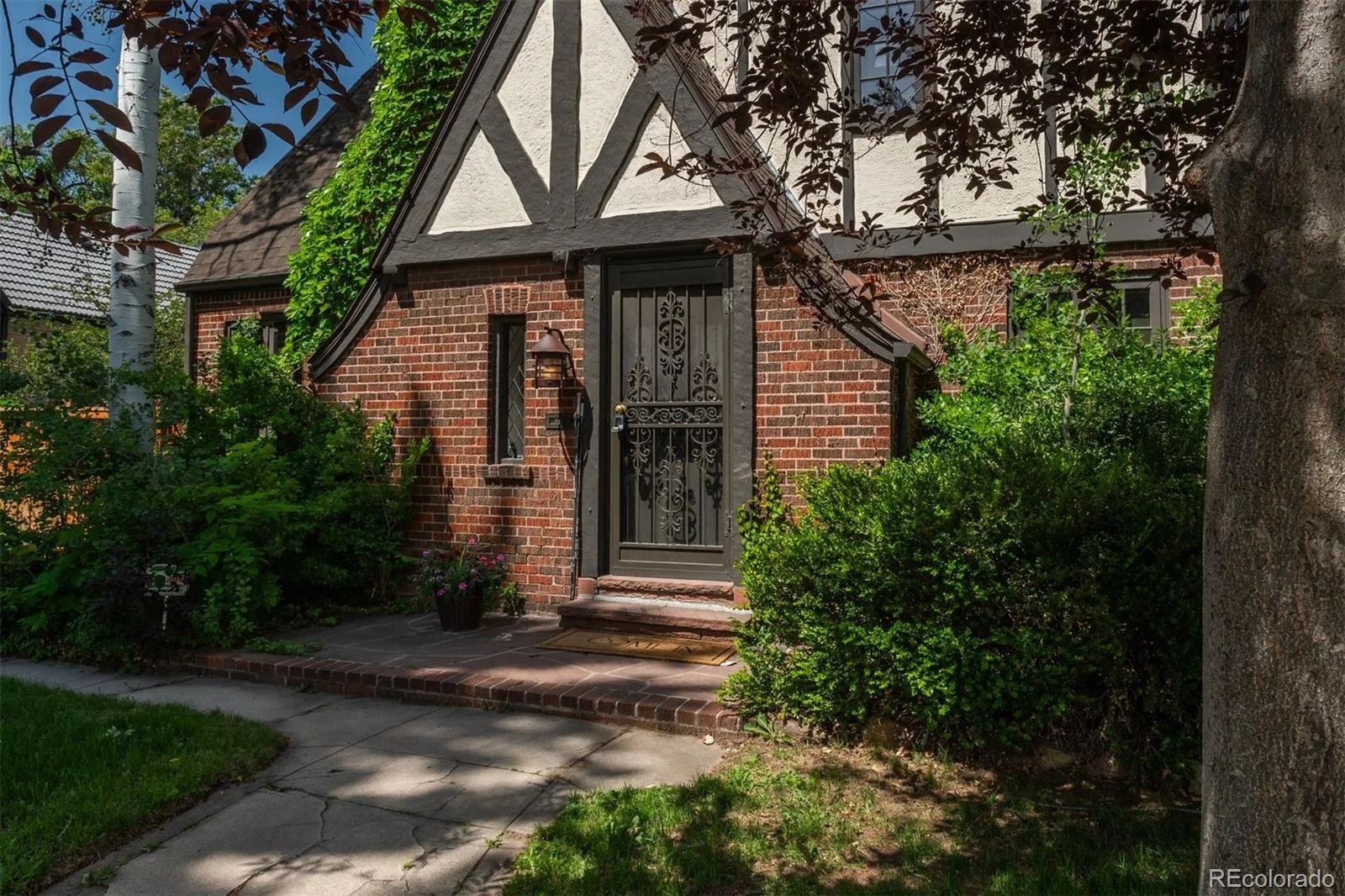 395 Albion Street Denver CO 80220 MLS #REC5419868 06102026211910 1600 44