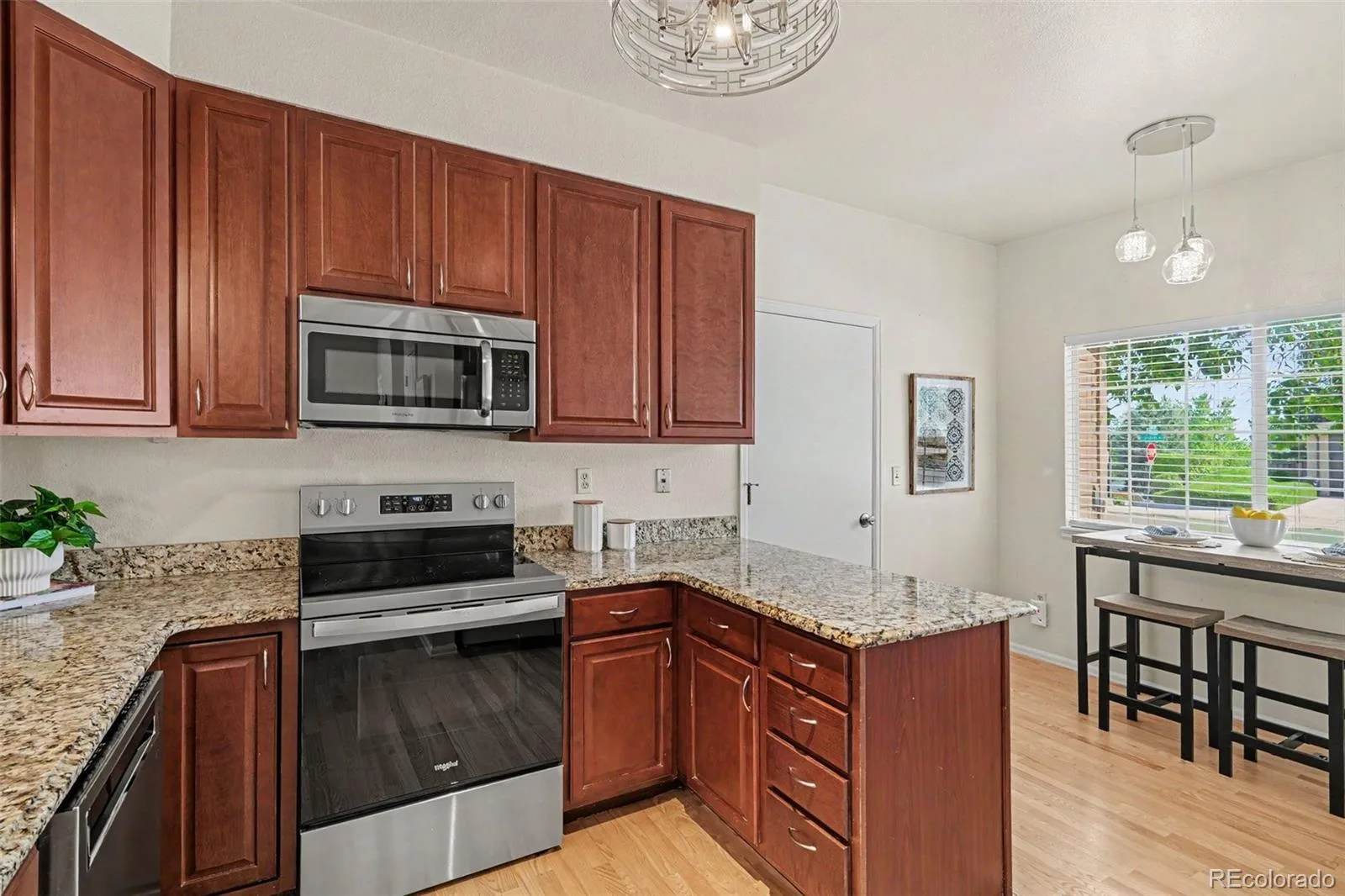 3805 W Union Avenue Denver CO 80236 MLS #REC5420621 06252026141754 1600 12