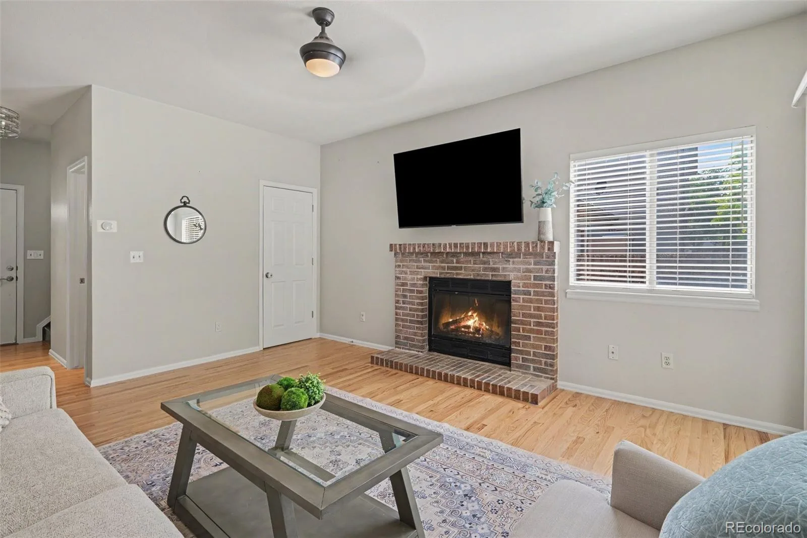 3805 W Union Avenue Denver CO 80236 MLS #REC5420621 06252026141754 1600 8