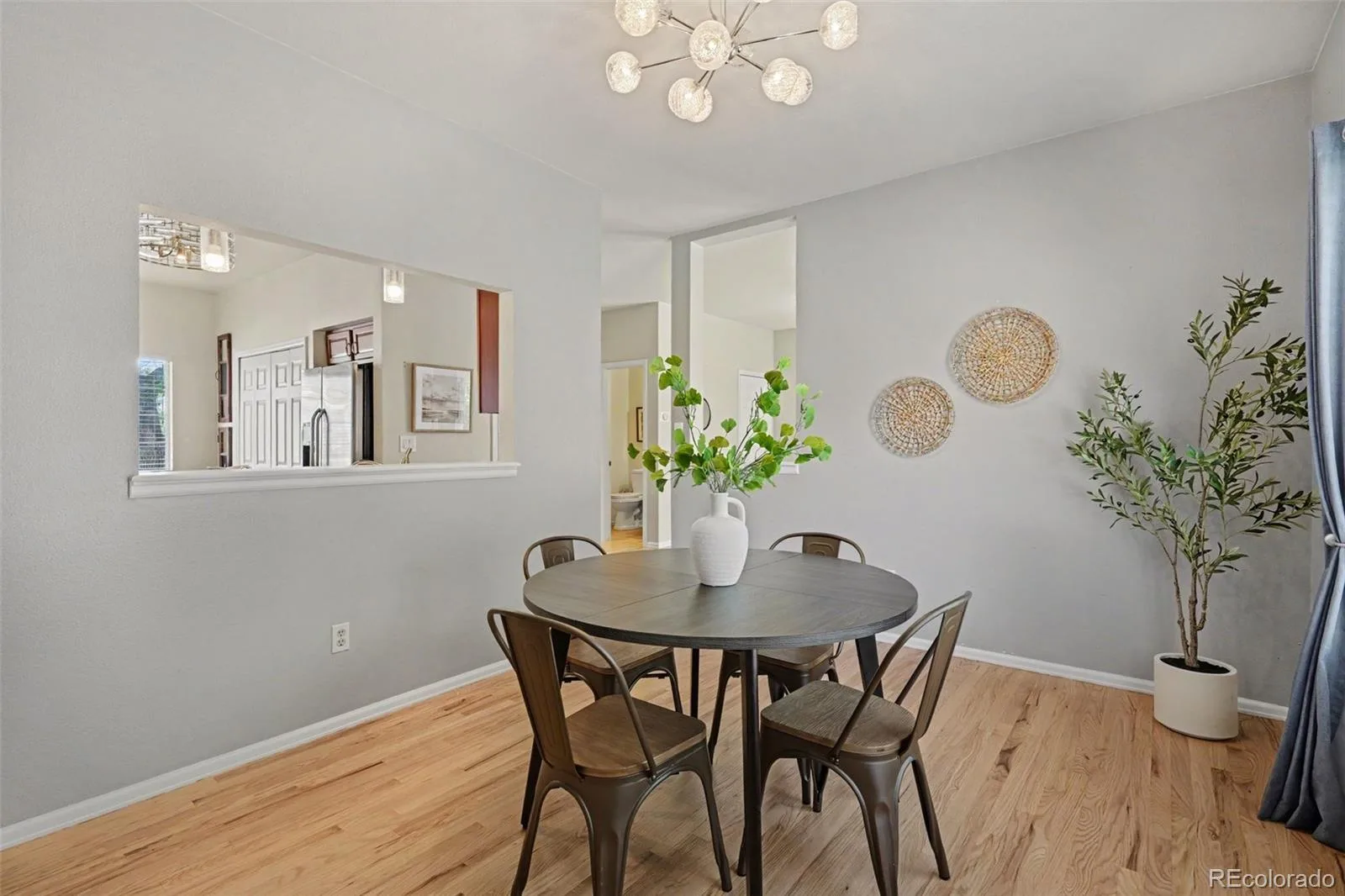 3805 W Union Avenue Denver CO 80236 MLS #REC5420621 06252026141754 1600 9