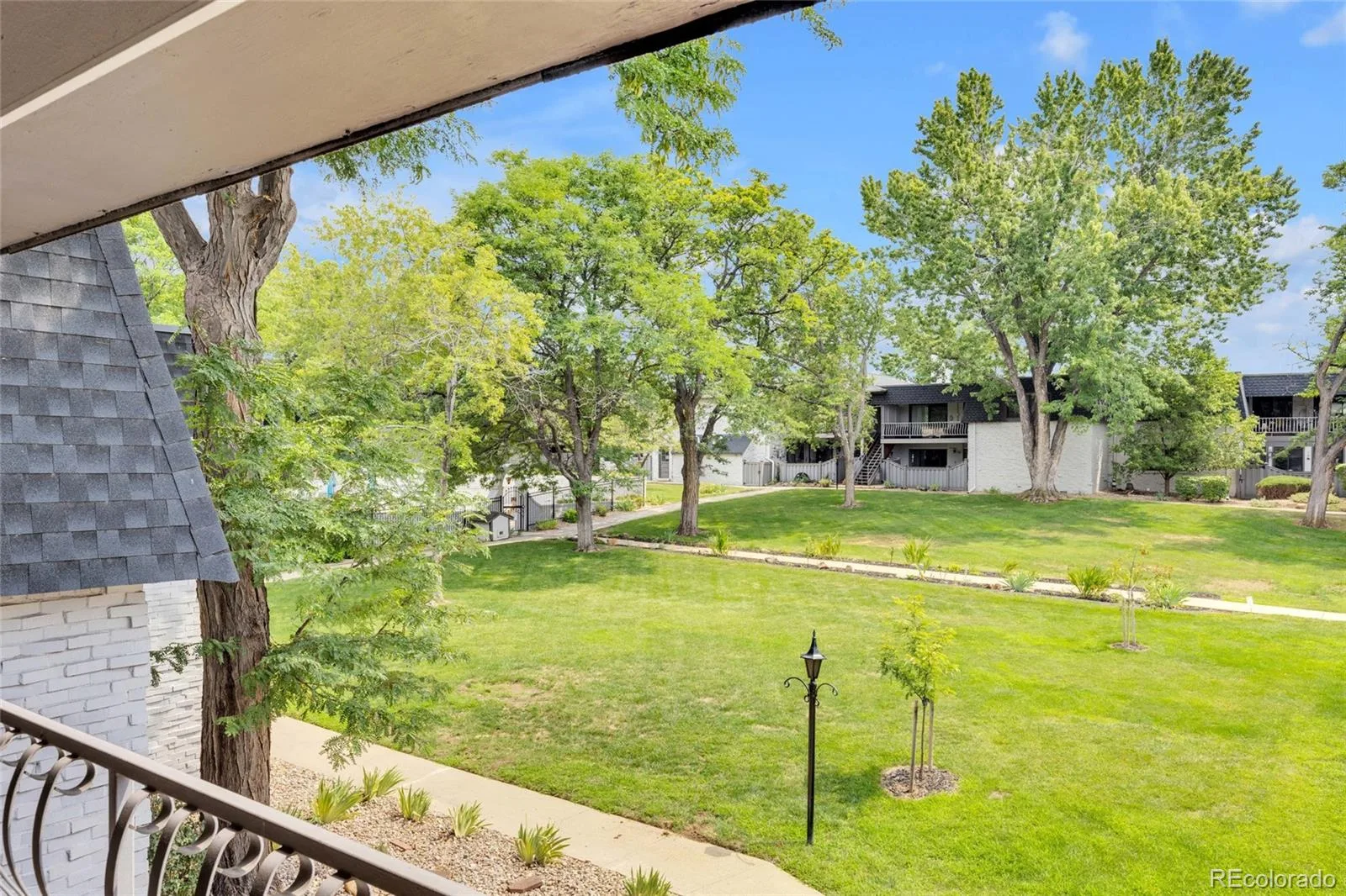 3511 S Hillcrest Drive #4 Denver CO 80237 | MLS #REC5422015 08042026204605 1600 24