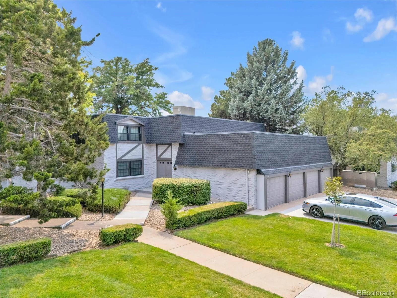 3511 S Hillcrest Drive #4 Denver CO 80237 | MLS #REC5422015 08042026204605 1600 27