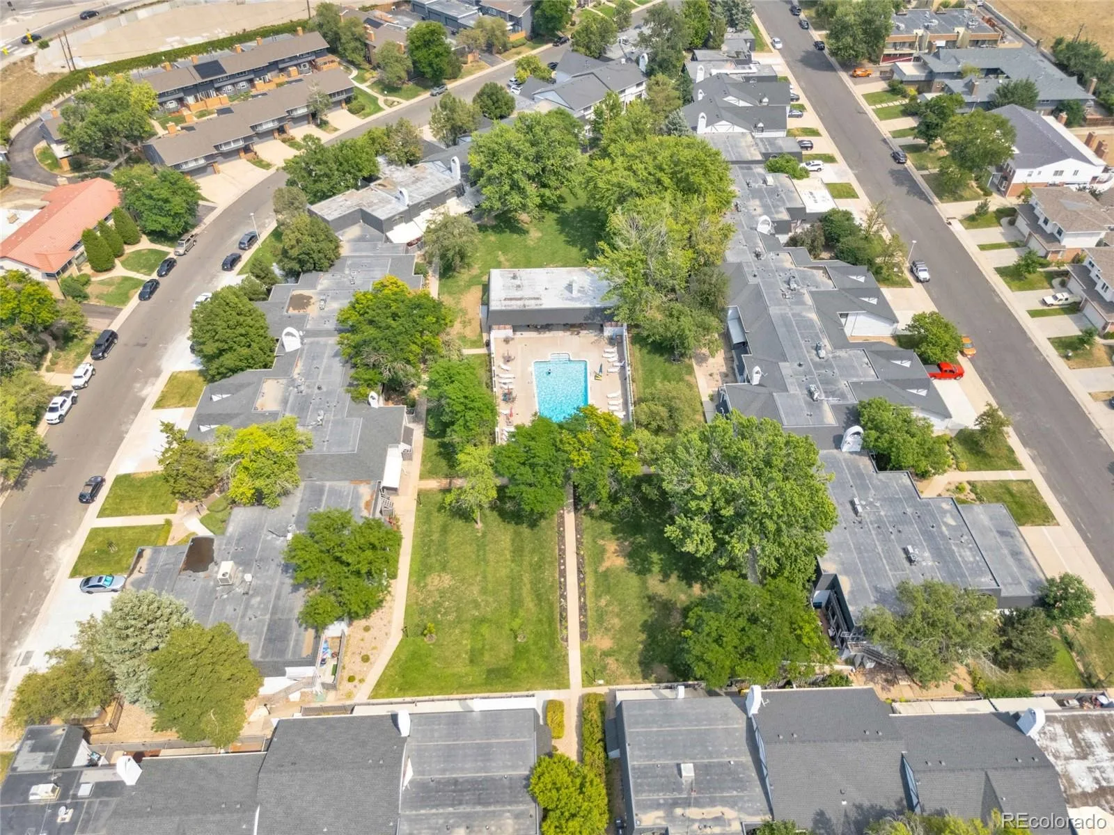 3511 S Hillcrest Drive #4 Denver CO 80237 | MLS #REC5422015 08042026204605 1600 38