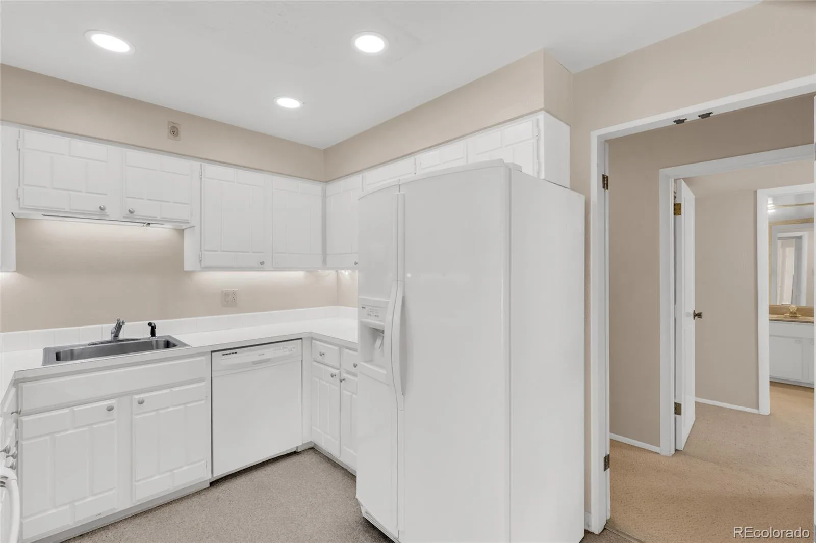 3511 S Hillcrest Drive #4 Denver CO 80237 | MLS #REC5422015 08042026204605 1600 8