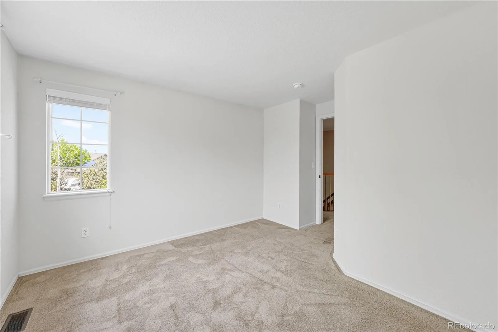5414 Oak Street Arvada CO 80002 MLS #REC5426022 06102026183711 1600 24