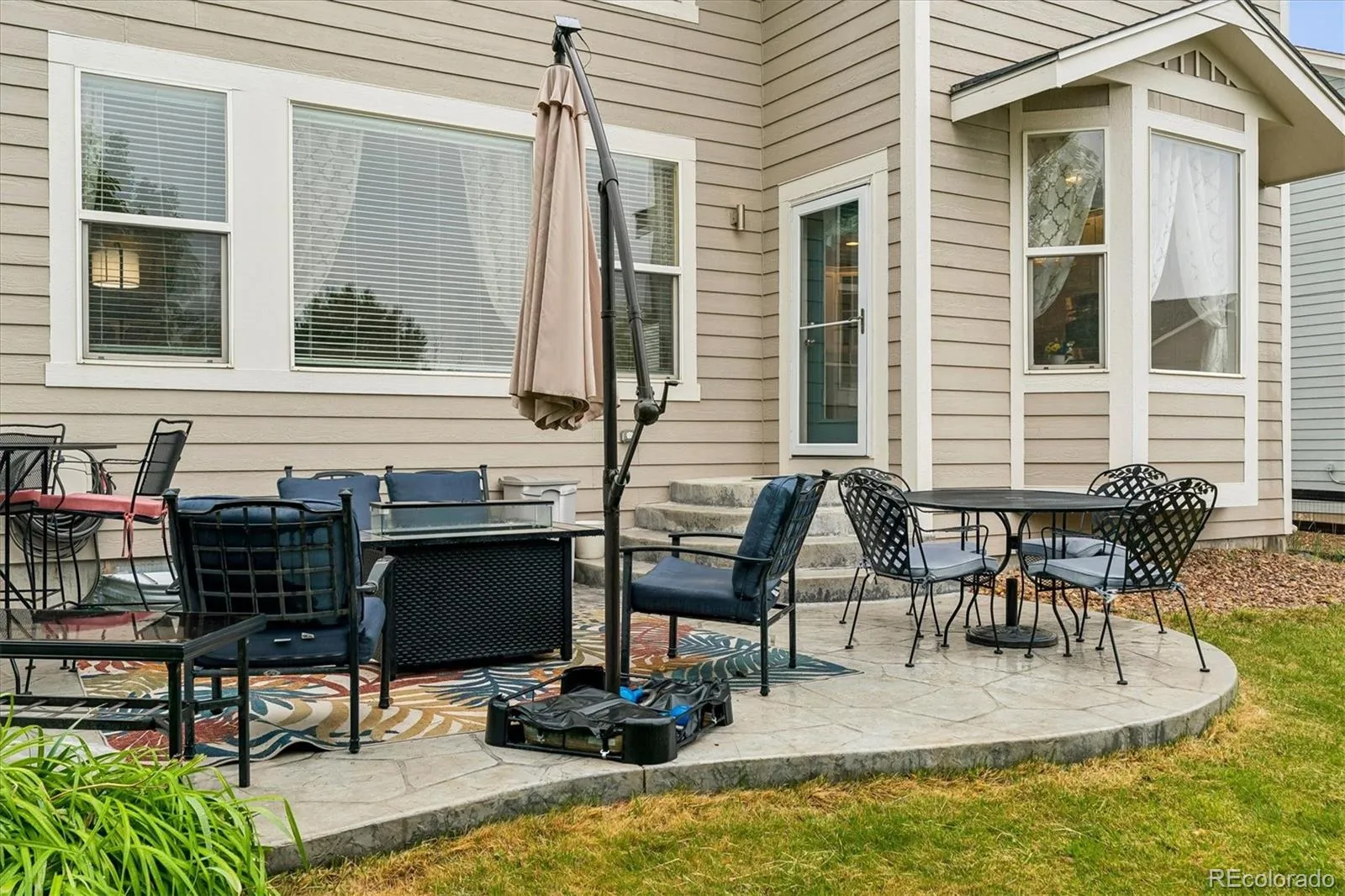 8248 Dressage Road Littleton CO 80125 | MLS #REC5427153 05212026005007 1600 33