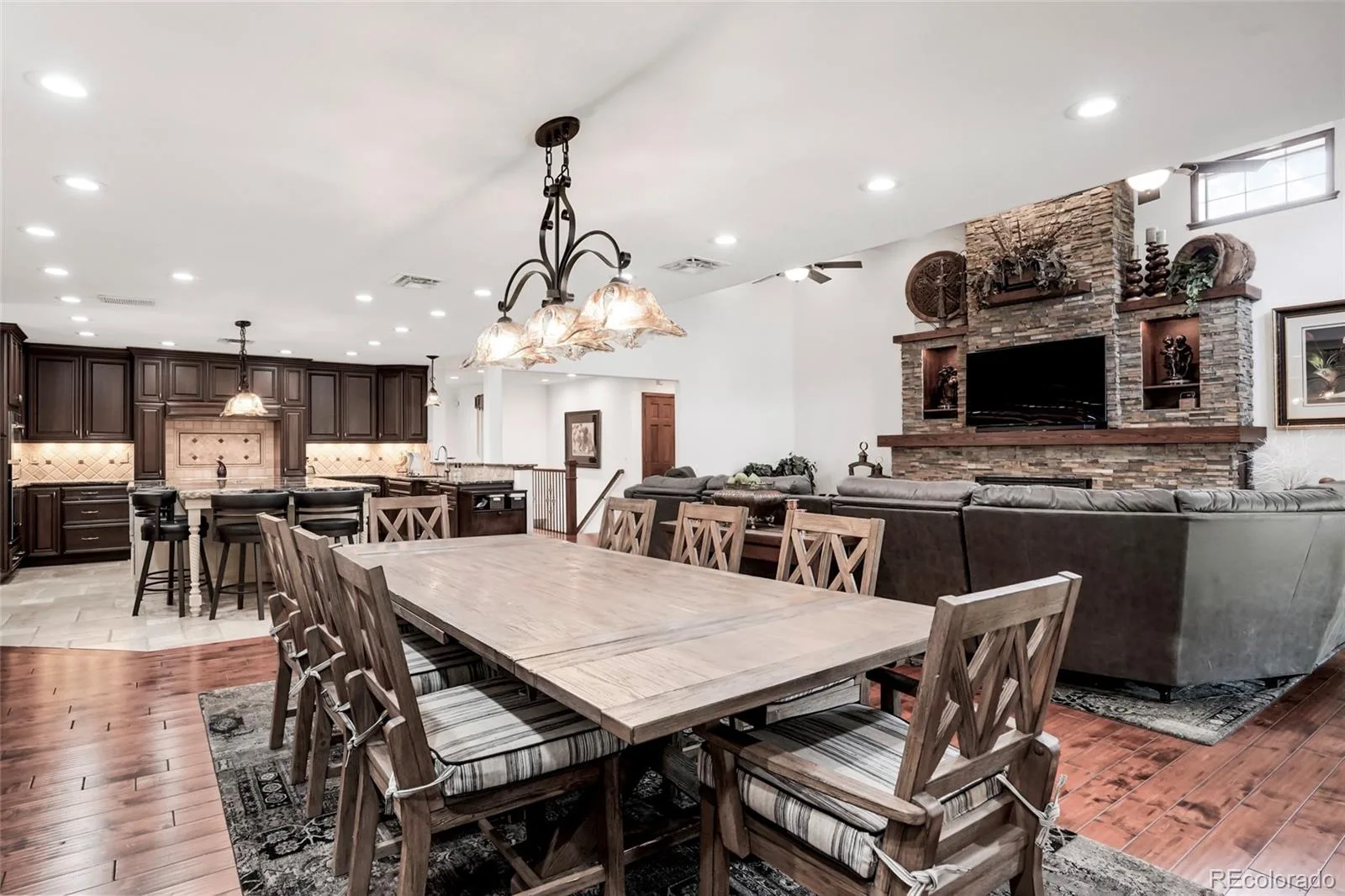 10151 W Evans Avenue Lakewood CO 80227 | MLS #REC5427671 08202026164518 1600 10