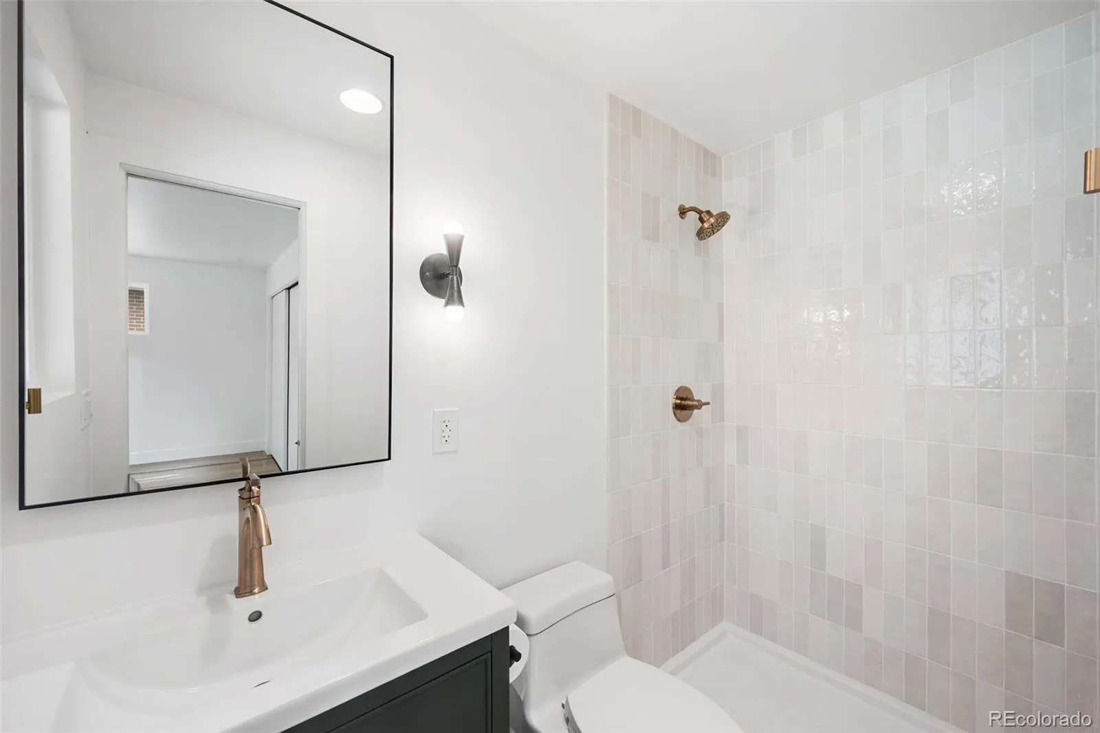 3253 S Columbine Street Denver CO 80210 | MLS #REC5428325 08172026231042 1600 17