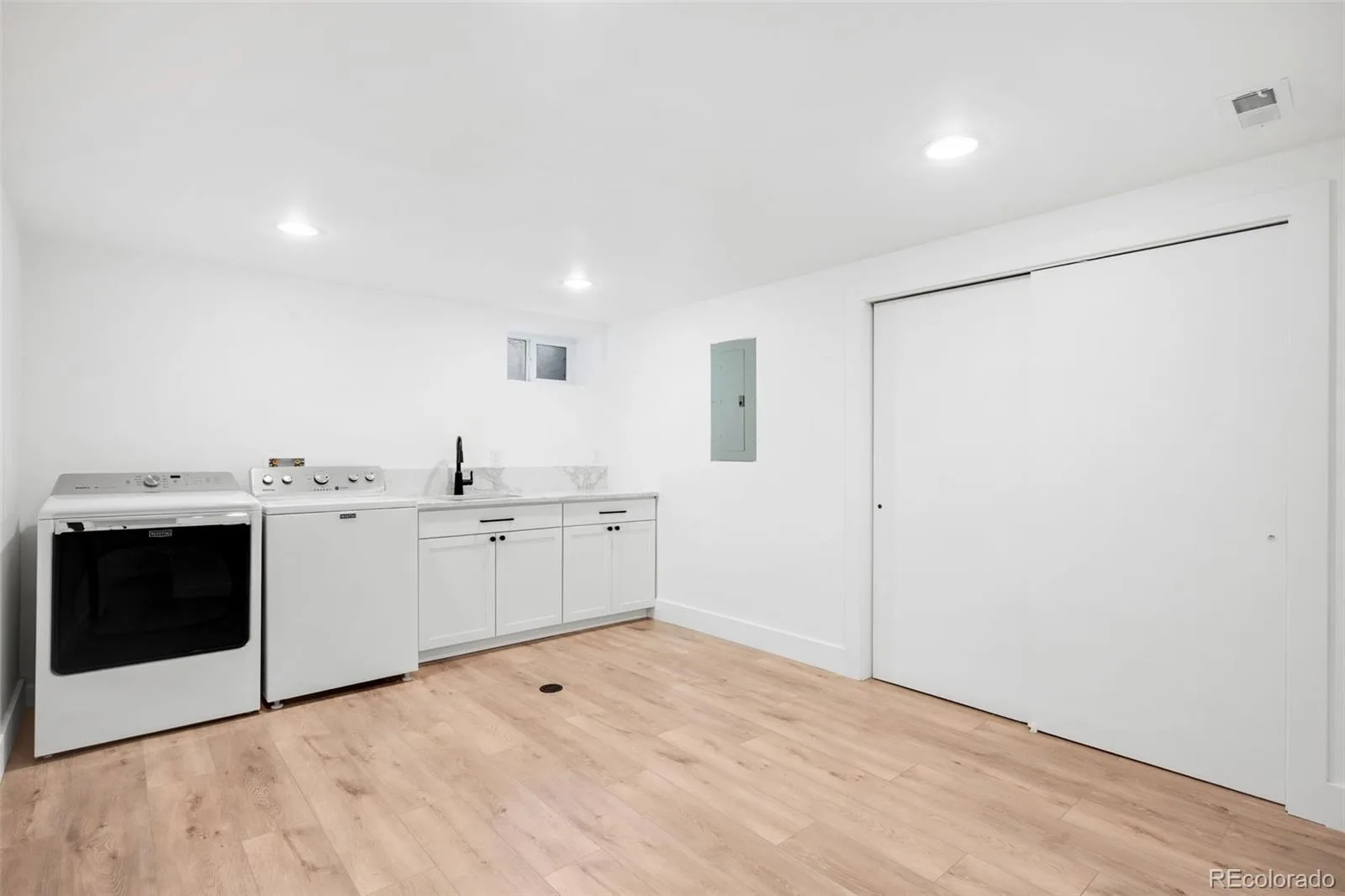 3253 S Columbine Street Denver CO 80210 | MLS #REC5428325 08172026231042 1600 25