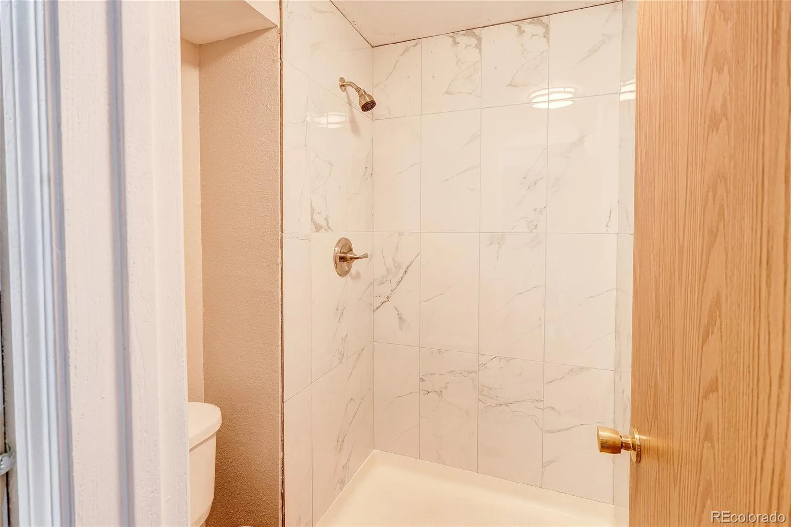 10268 W Dartmouth Avenue Lakewood CO 80227 | MLS #REC5429330 06182026202643 1600 26