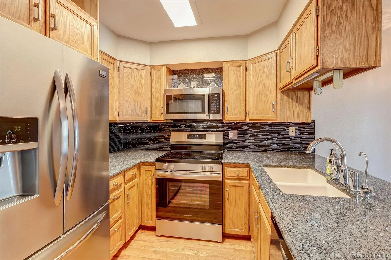 10268 W Dartmouth Avenue Lakewood CO 80227 | MLS #REC5429330 06182026202643 1600 5