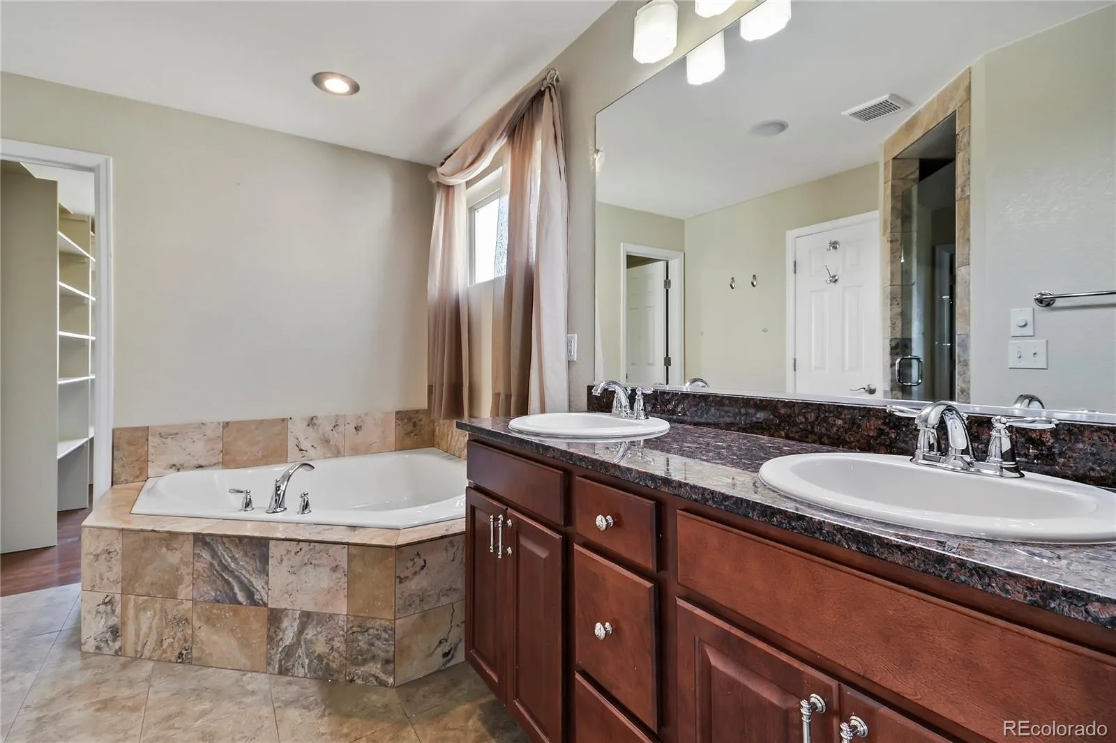 4812 N Silverlace Drive Castle Rock CO 80109 | MLS #REC5430108 07282026141646 1600 20