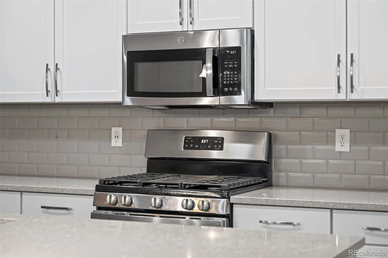 639 N Waterloo Court Aurora CO 80018 | MLS #REC5430177 08272026140418 1600 12