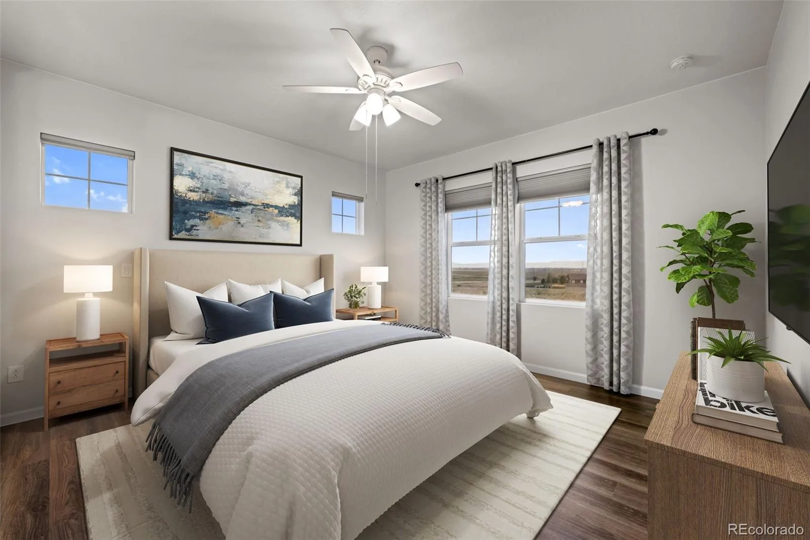 639 N Waterloo Court Aurora CO 80018 | MLS #REC5430177 08272026140418 1600 26