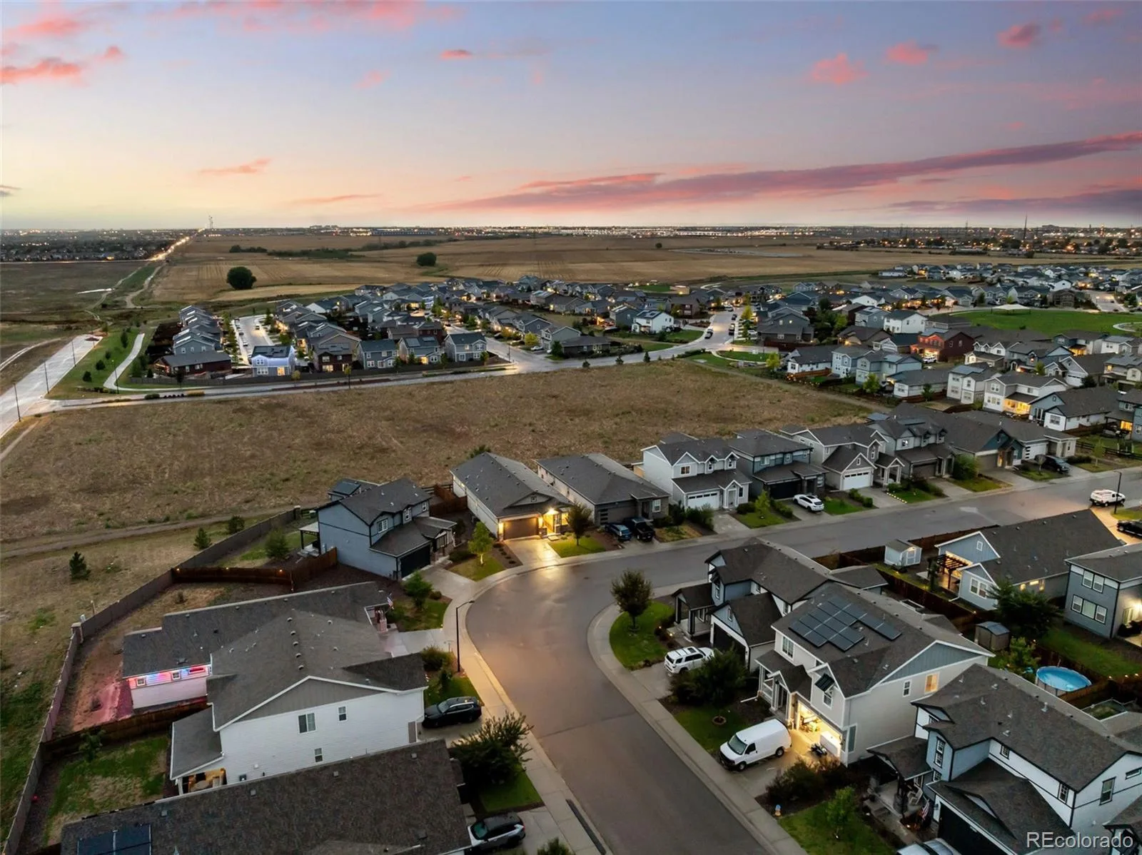 639 N Waterloo Court Aurora CO 80018 | MLS #REC5430177 08272026140418 1600 37