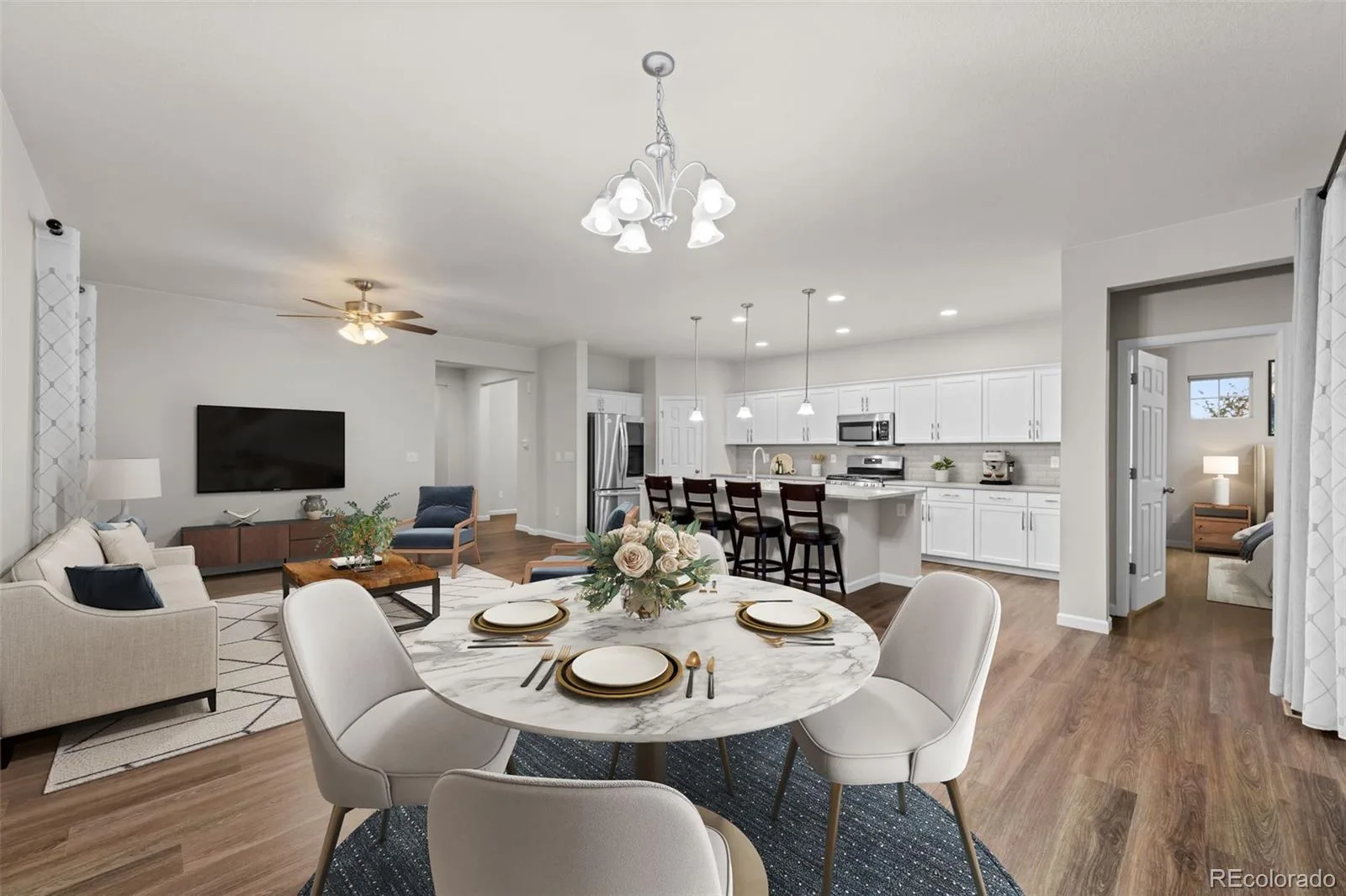 639 N Waterloo Court Aurora CO 80018 | MLS #REC5430177 08272026140418 1600 5