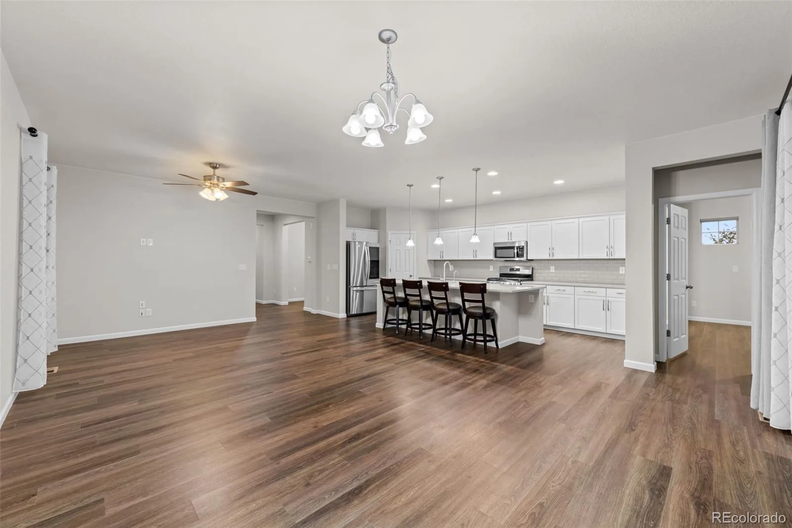 639 N Waterloo Court Aurora CO 80018 | MLS #REC5430177 08272026140418 1600 6