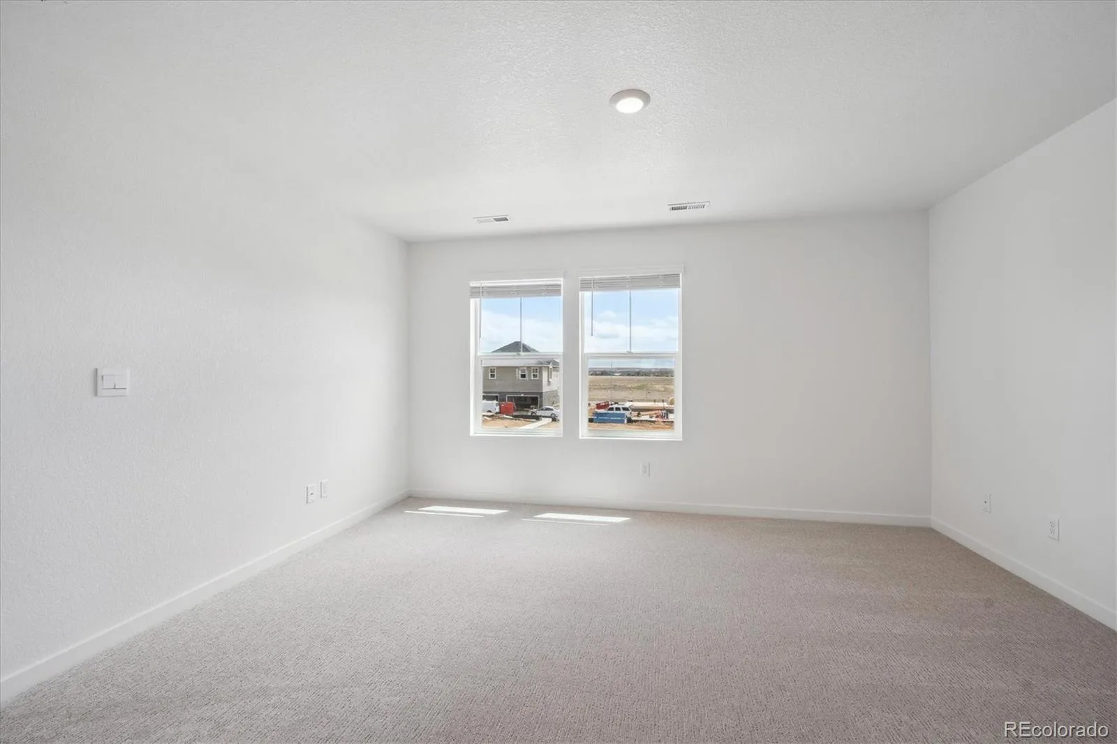 656 N Tempe Street Aurora CO 80018 | MLS #REC5430368 07282026214852 1600 15
