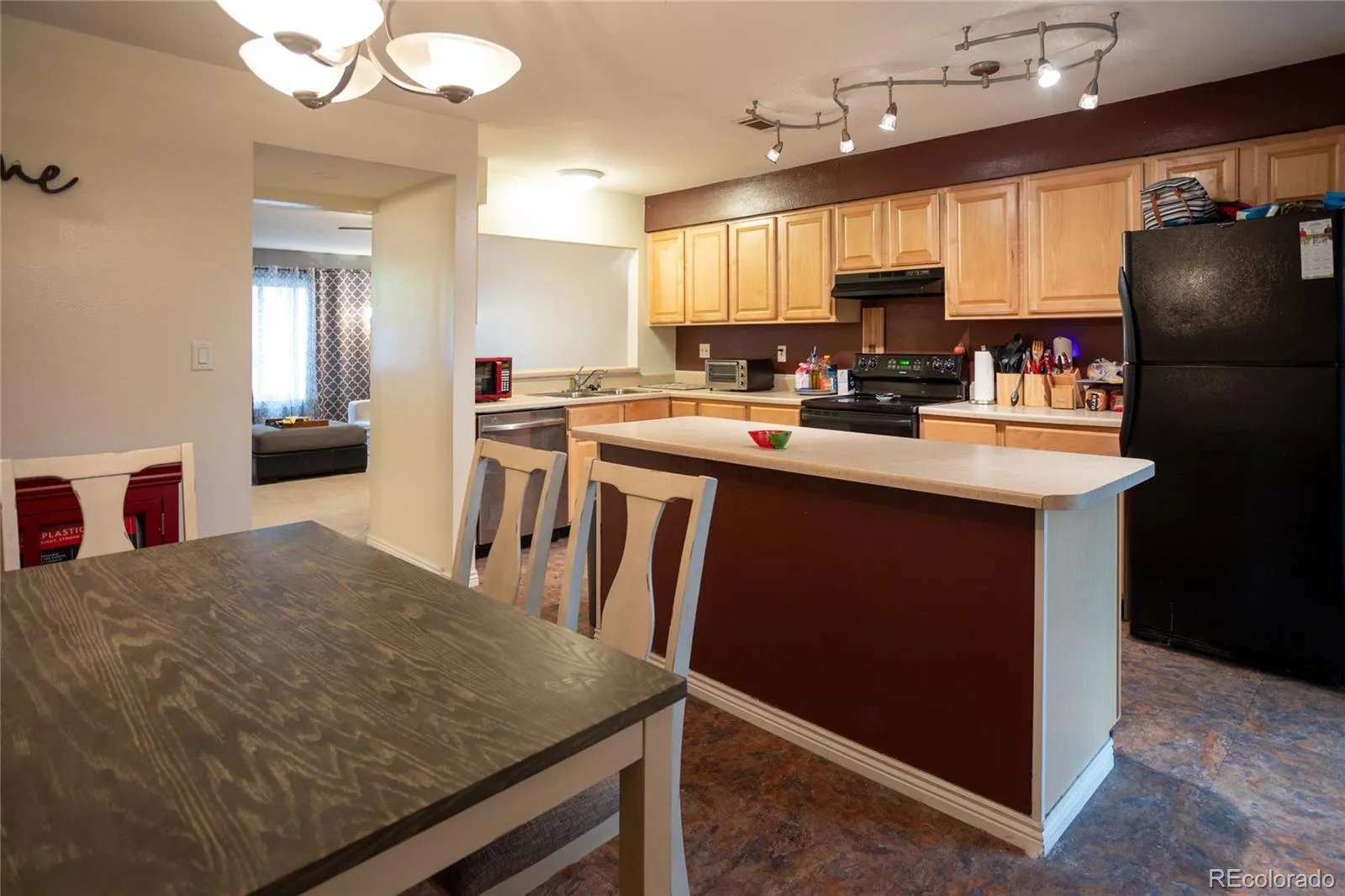 1312 S Carson Way Aurora CO 80012 | MLS #REC5430511 05282026152710 1600 19