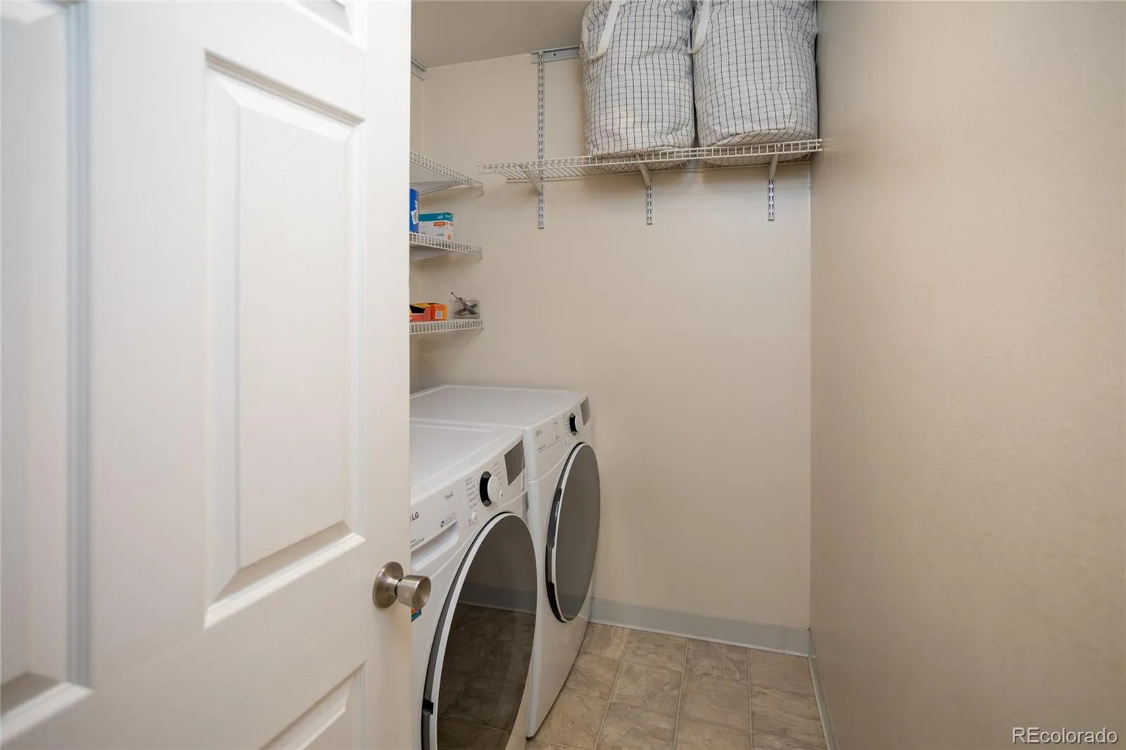 1312 S Carson Way Aurora CO 80012 | MLS #REC5430511 05282026152710 1600 3