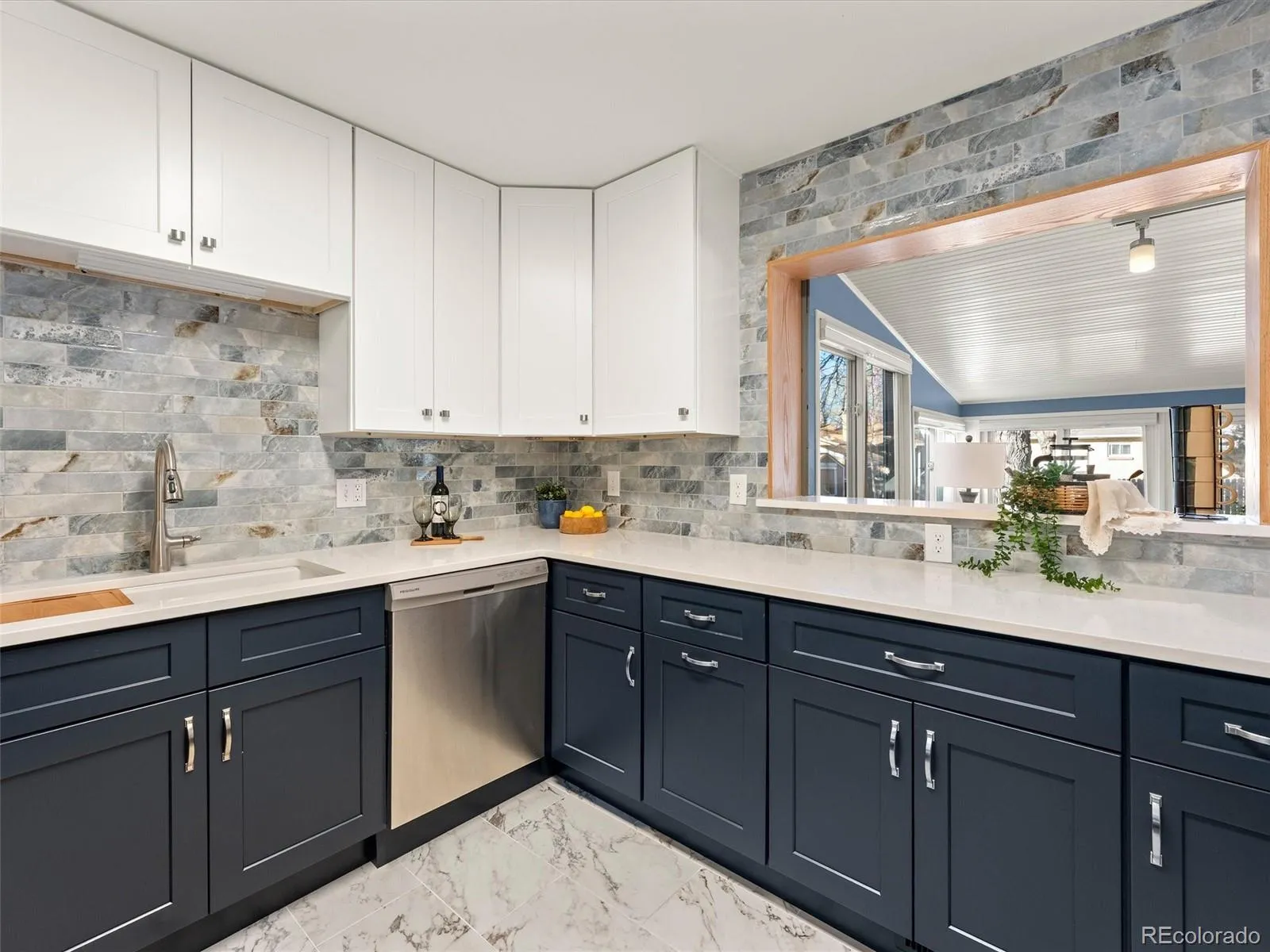 04052026220803 1600 10