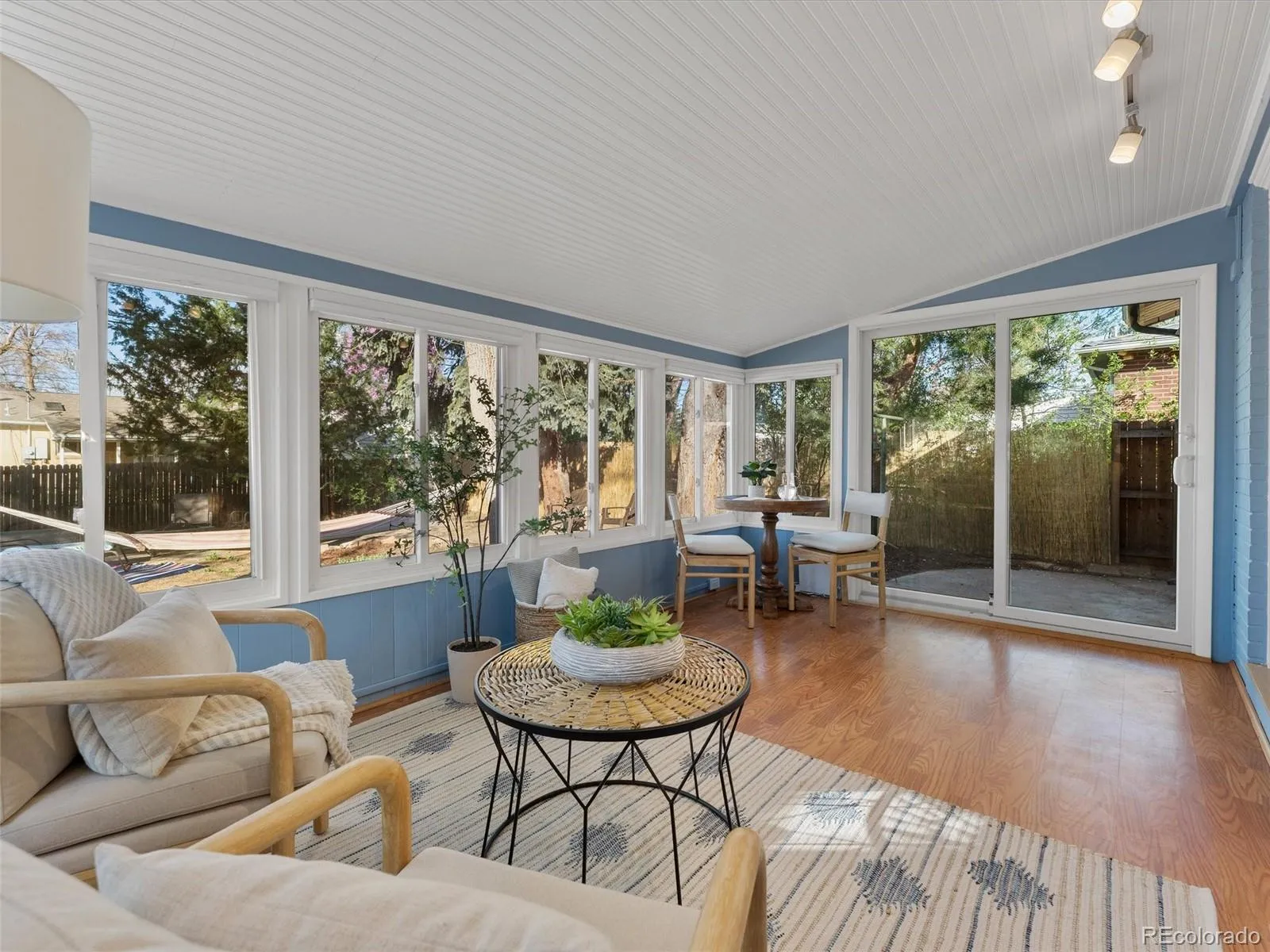 04052026220803 1600 13