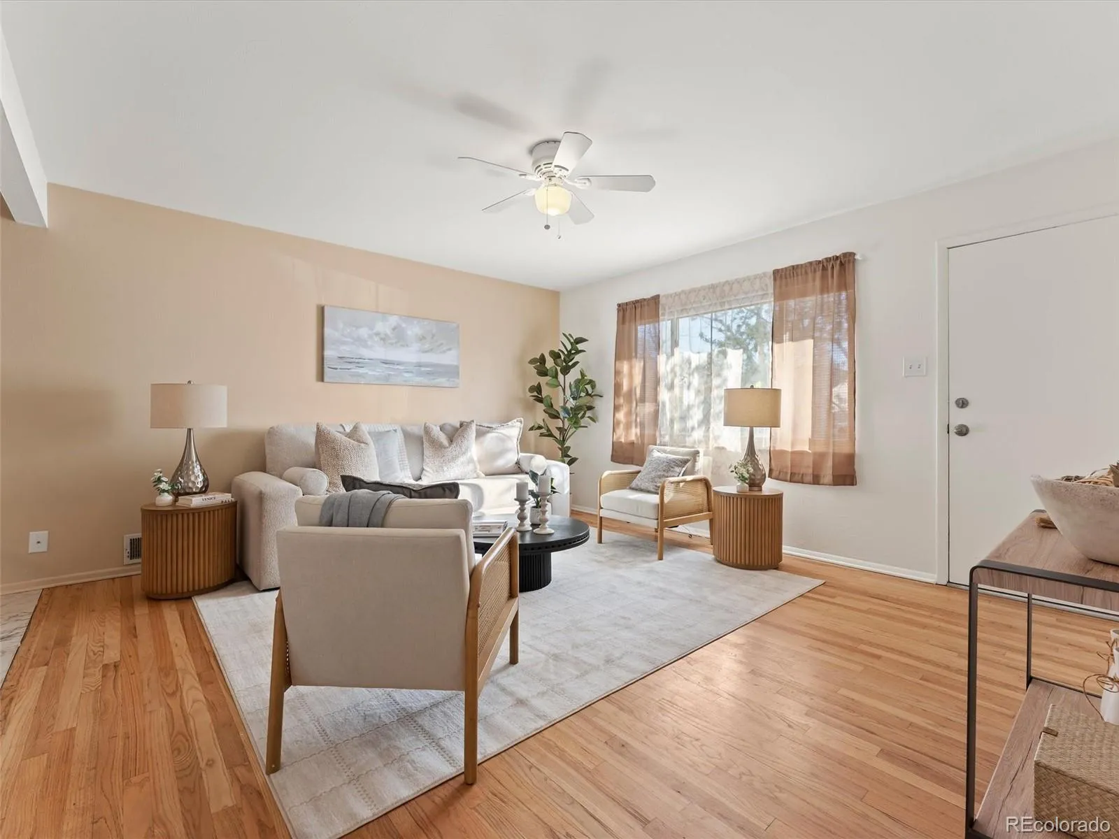 04052026220803 1600 2