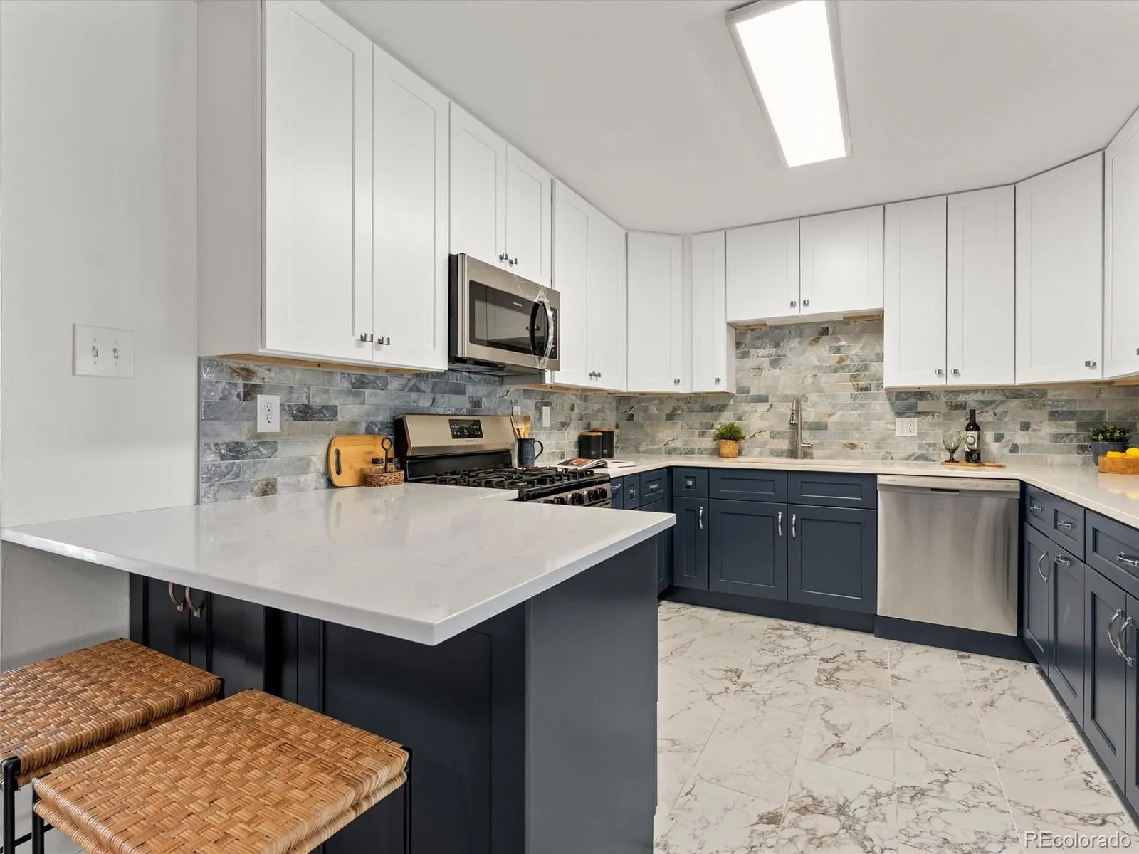 04052026220803 1600 8