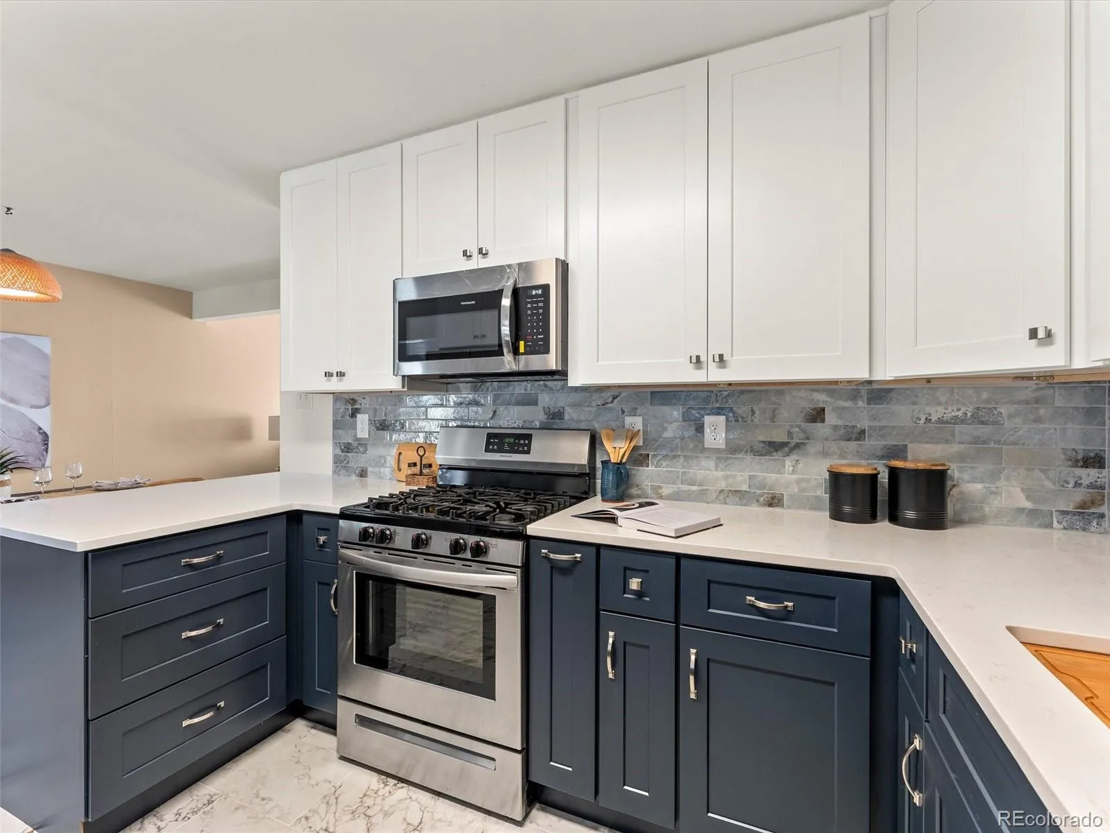 04052026220803 1600 9