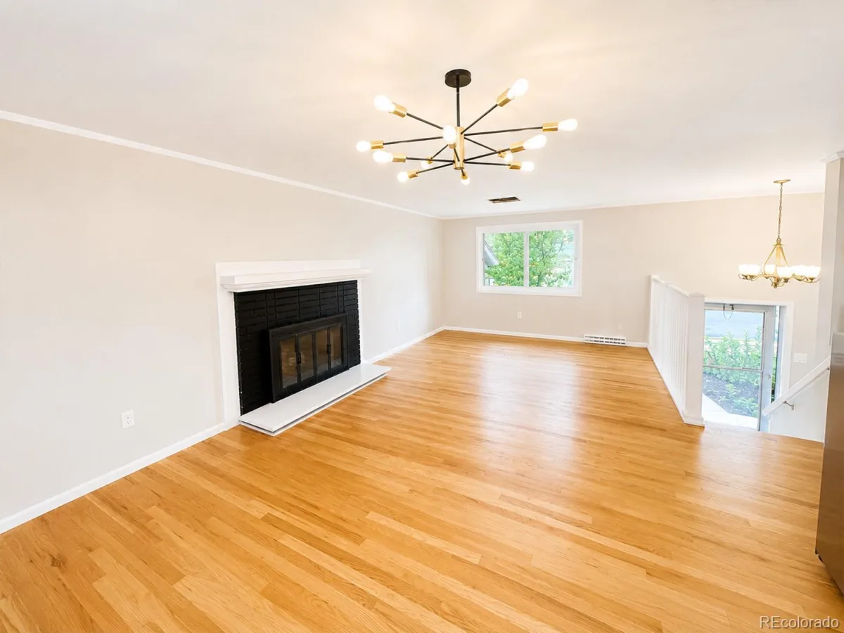 2862 S Ivan Way Denver CO 80227 | MLS #REC5434410 07292026225541 1200 4