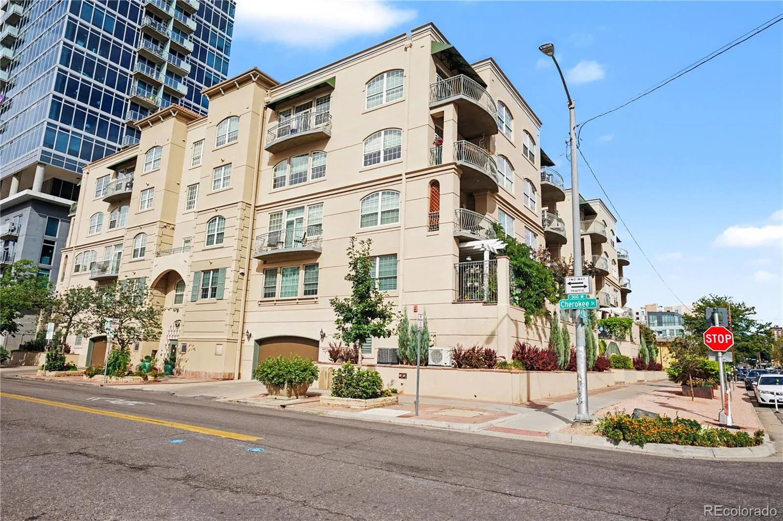 1200 N Cherokee Street #404 Denver CO 80204 | MLS #REC5434499 09232026031930 1600 20
