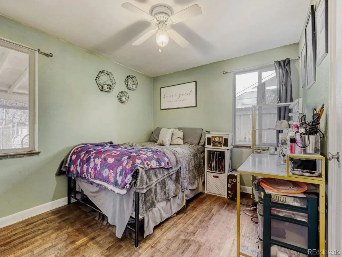 1605 Oakland Street Aurora CO 80010 MLS #REC5434960 03152026010724 1200 17