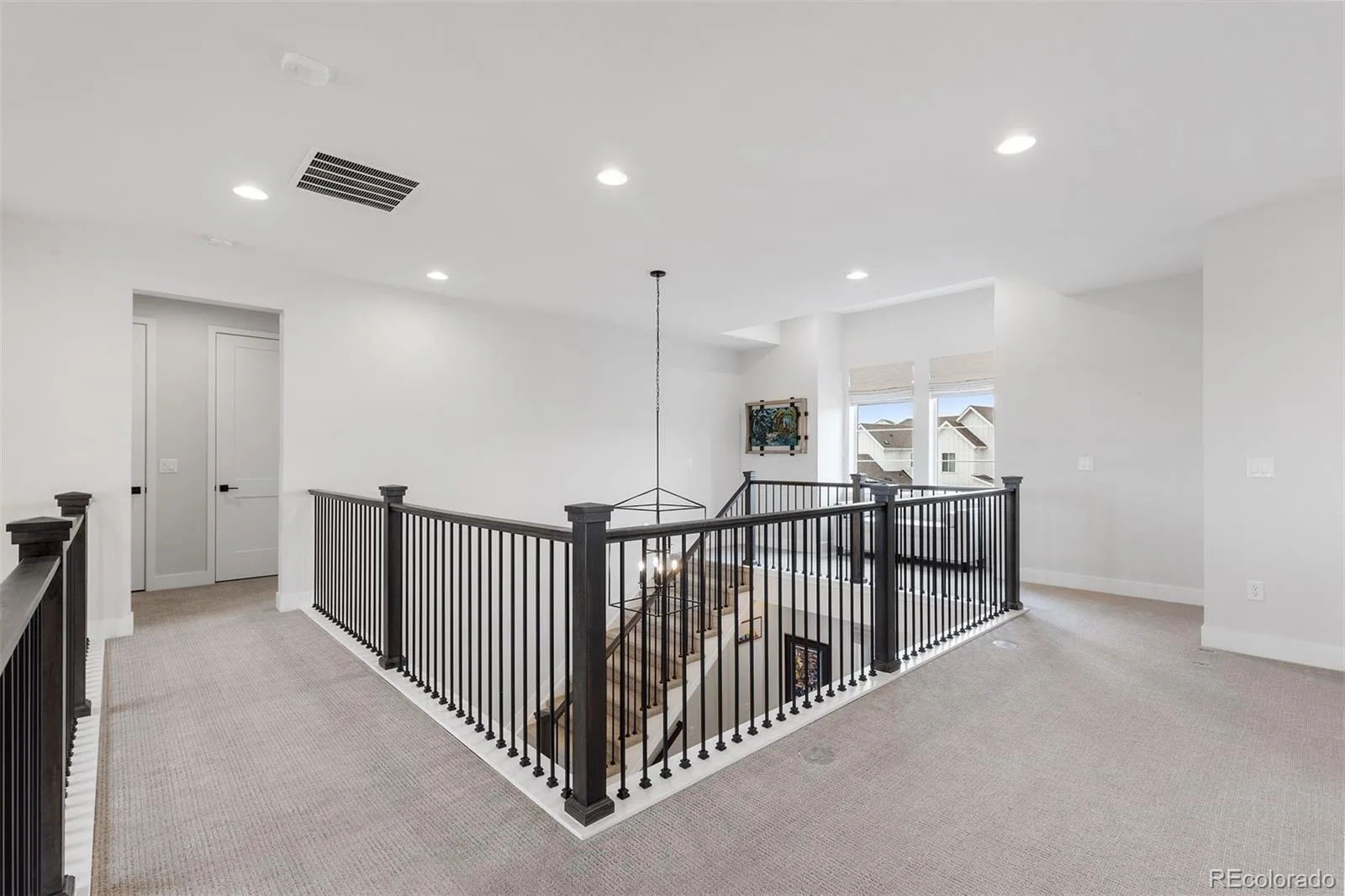 7077 Copper Sky Circle Castle Pines CO 80108 | MLS #REC5435090 08192026005727 1600 19