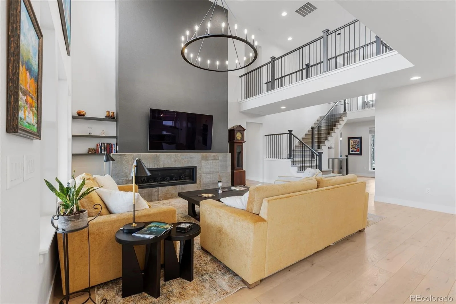 7077 Copper Sky Circle Castle Pines CO 80108 | MLS #REC5435090 08192026005727 1600 2