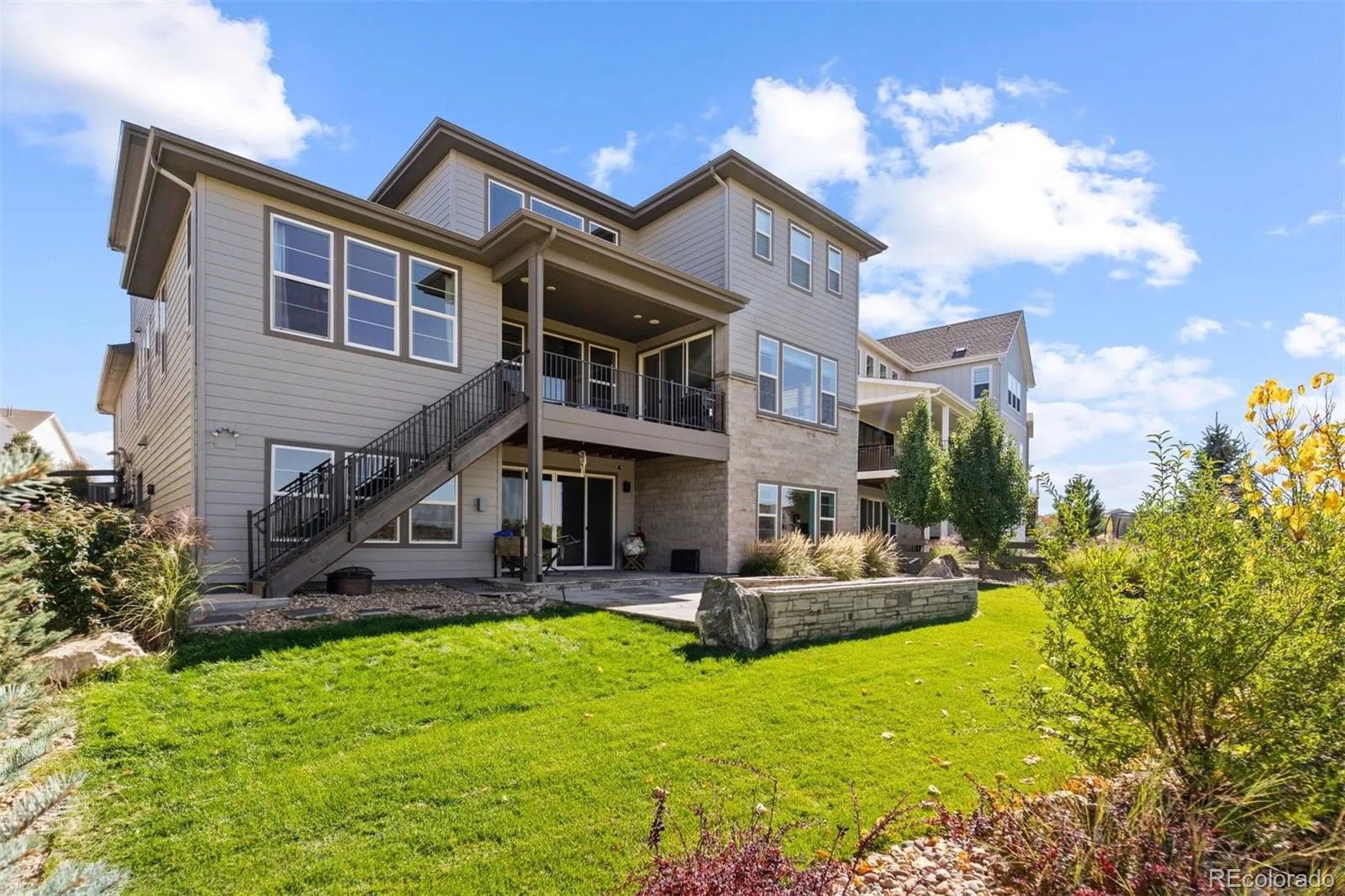 7077 Copper Sky Circle Castle Pines CO 80108 | MLS #REC5435090 08192026005727 1600 33
