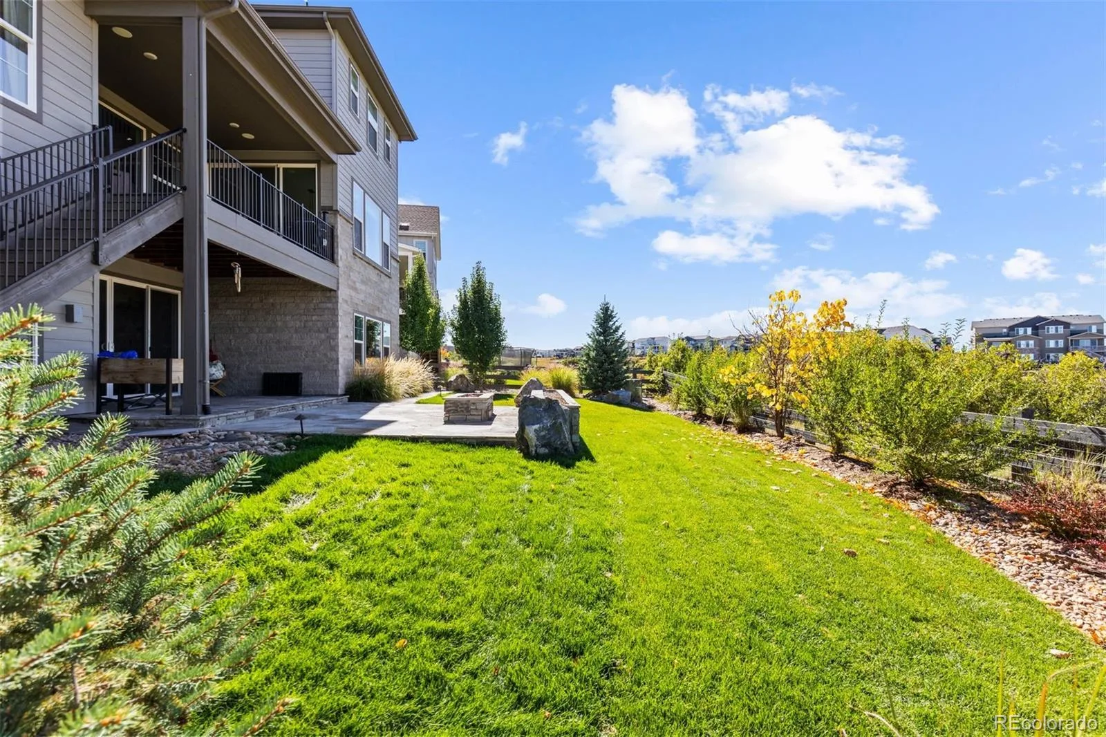7077 Copper Sky Circle Castle Pines CO 80108 | MLS #REC5435090 08192026005727 1600 6