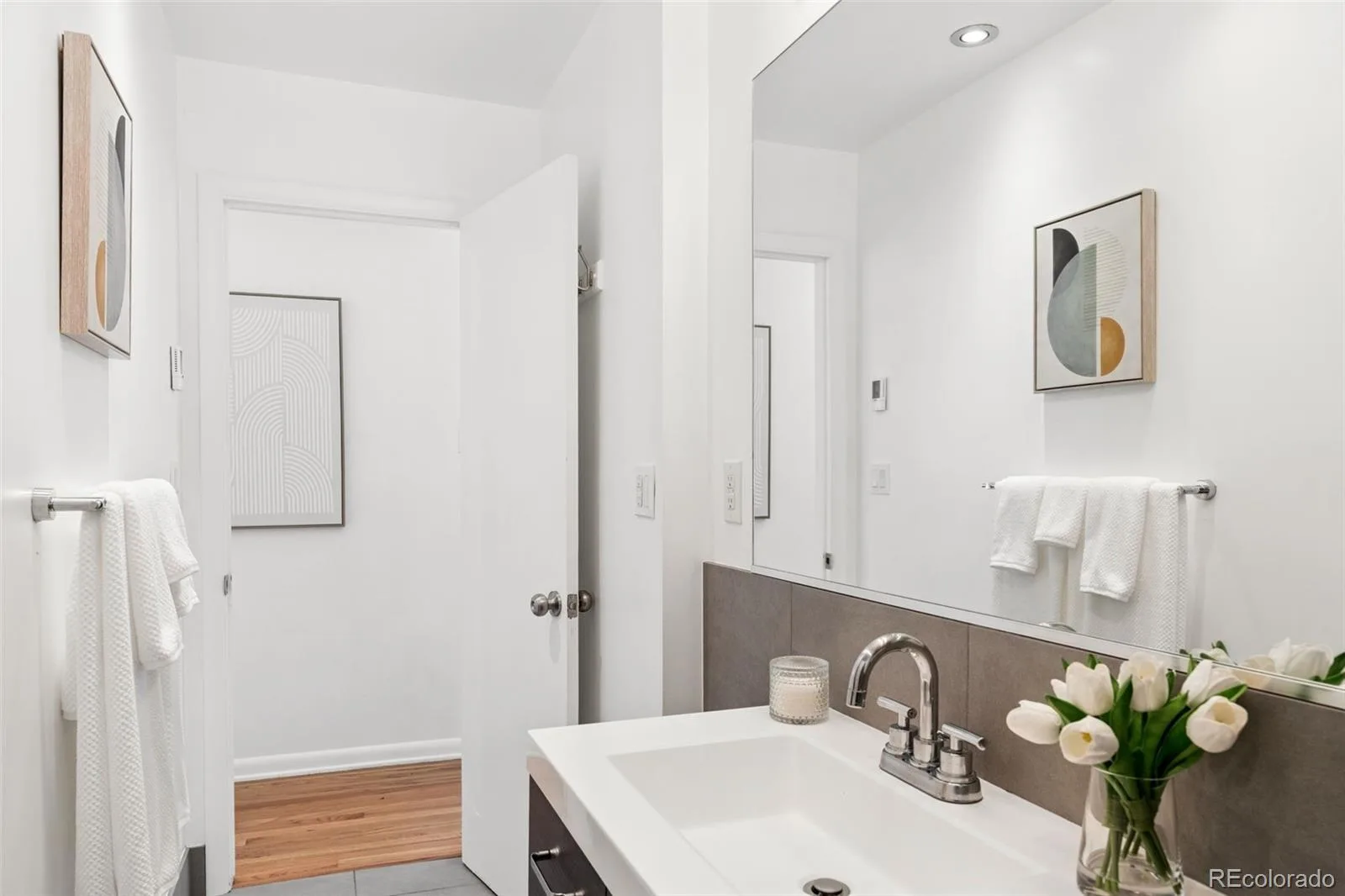 3045 N Columbine Street Denver CO 80205 | MLS #REC5435662 08272026144403 1600 18