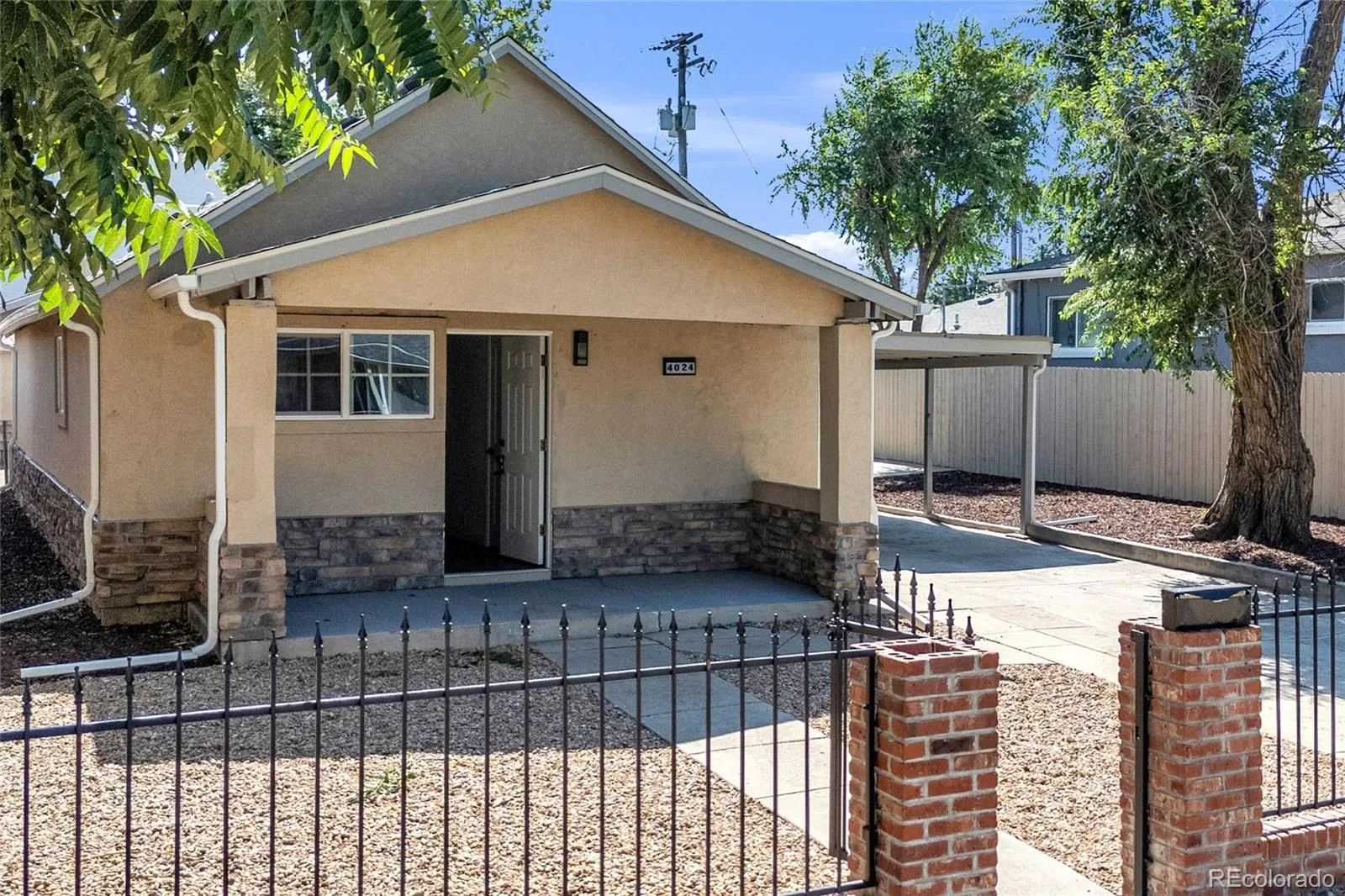 4024 Milwaukee Street Denver CO 80216 MLS #REC5437450 06102026183731 1600 1