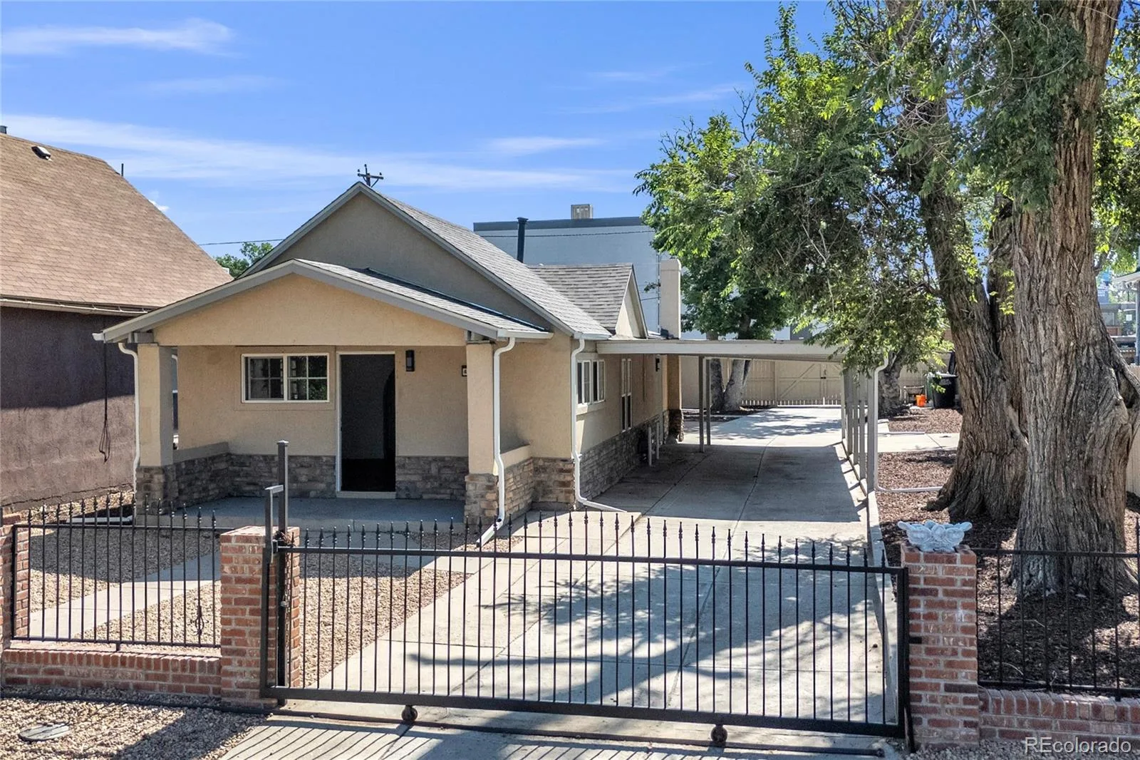 4024 Milwaukee Street Denver CO 80216 MLS #REC5437450 06102026183731 1600 2