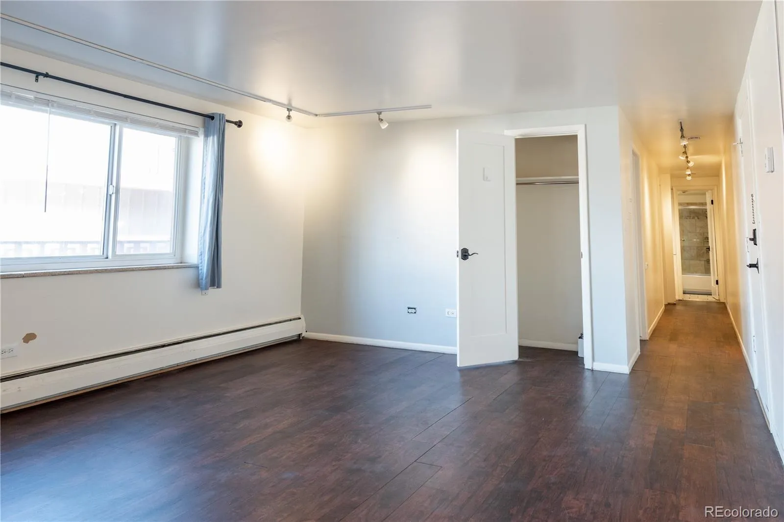 04212026170959 1600 14