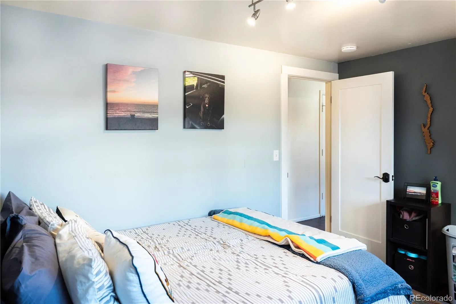 04212026170959 1600 16