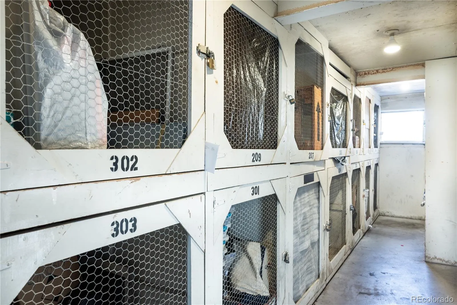 04212026170959 1600 31